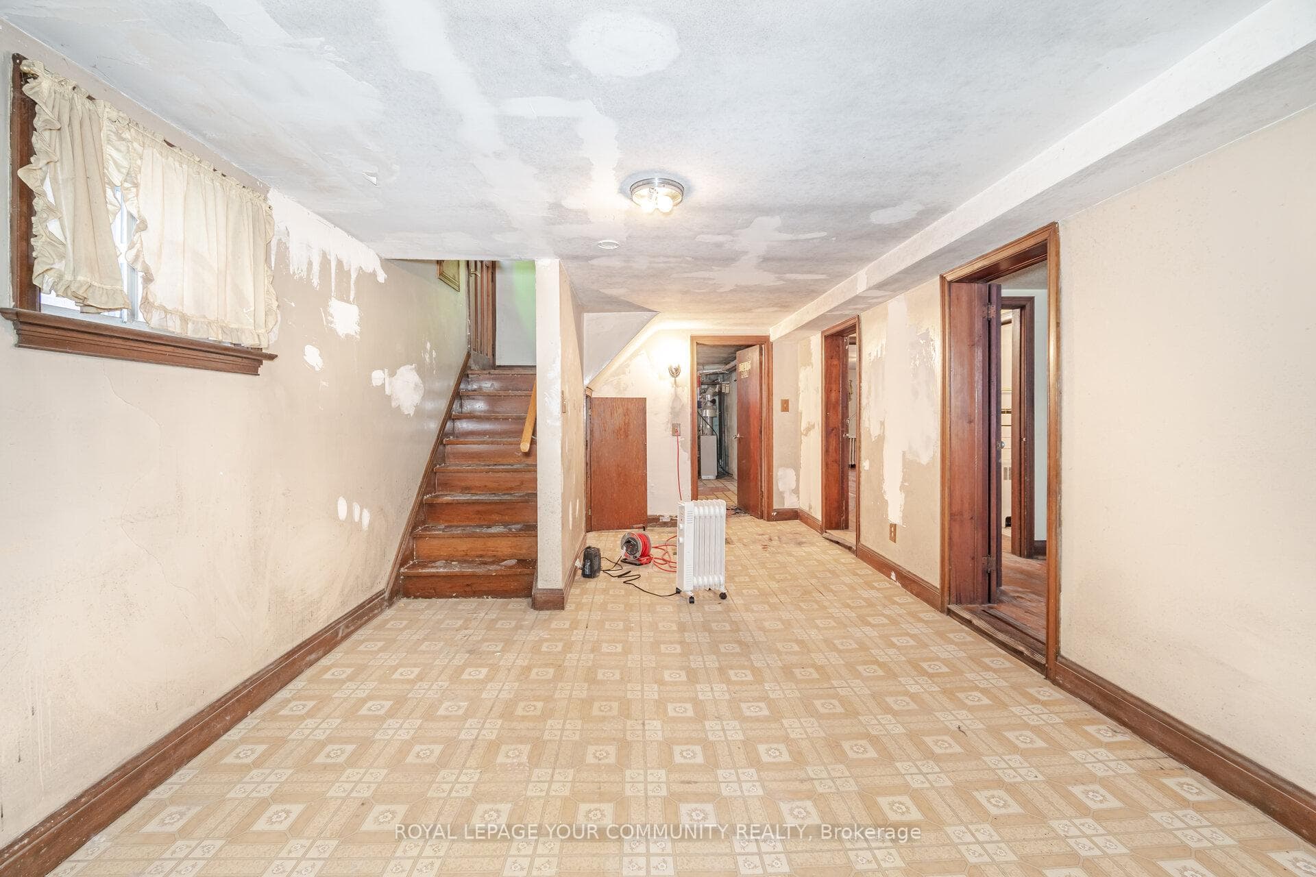 69 Eighth Street photo 31