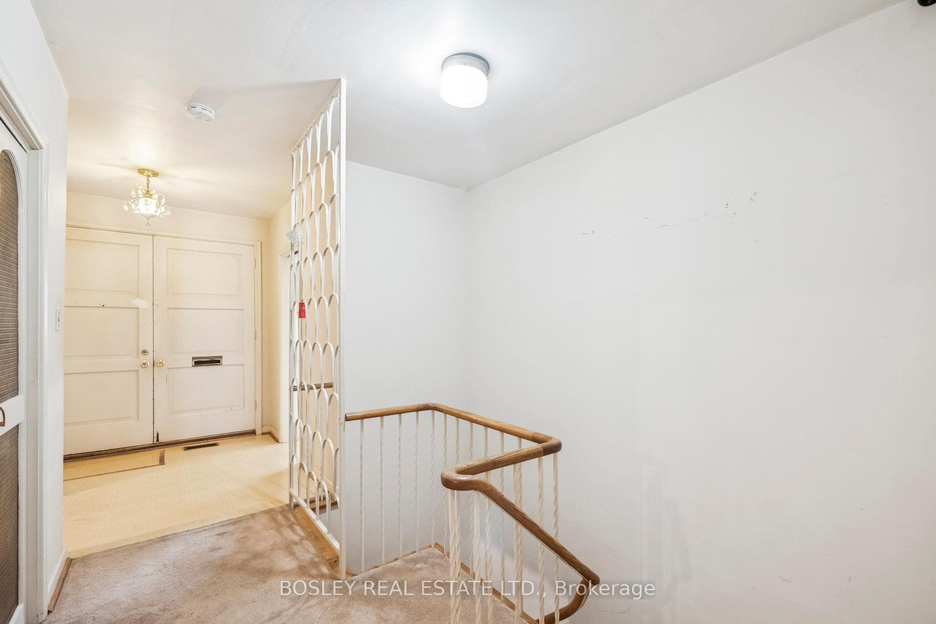 120 Fenn Avenue photo 24