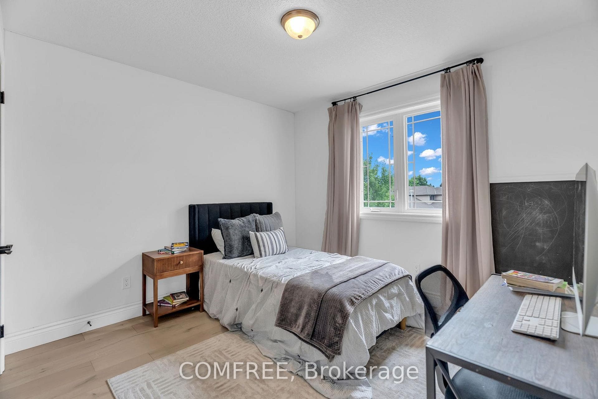 336 Munnoch Boulevard photo 27