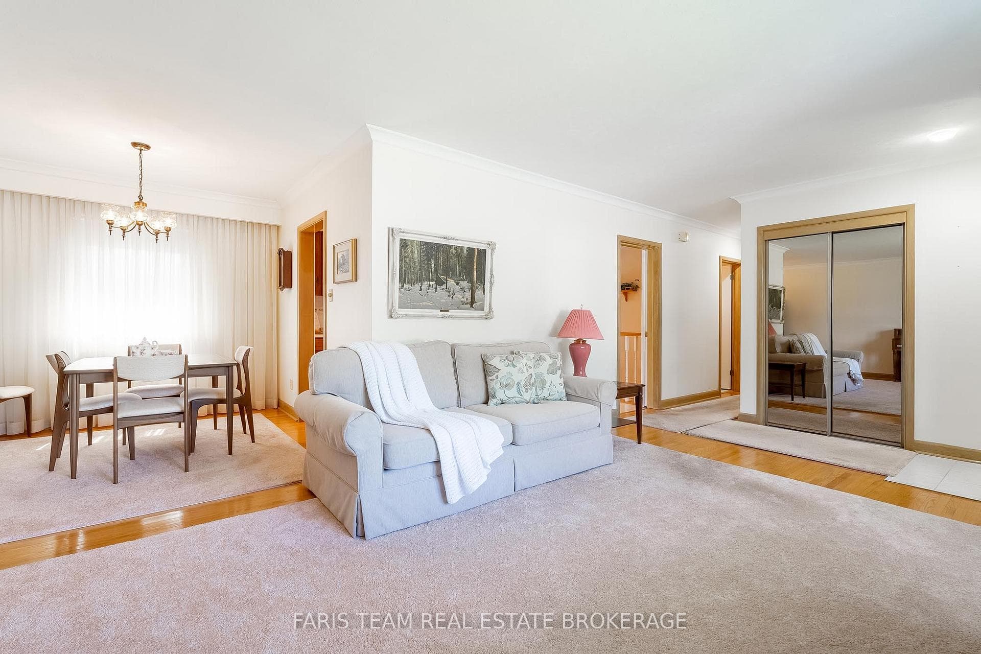 37 Downsview Drive photo 13