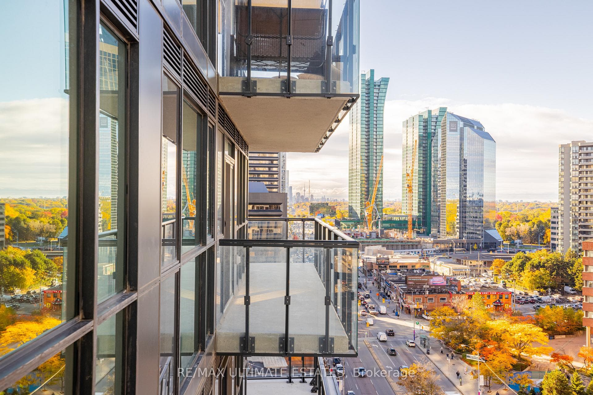 4955 Yonge Street Unit 1109 photo 36
