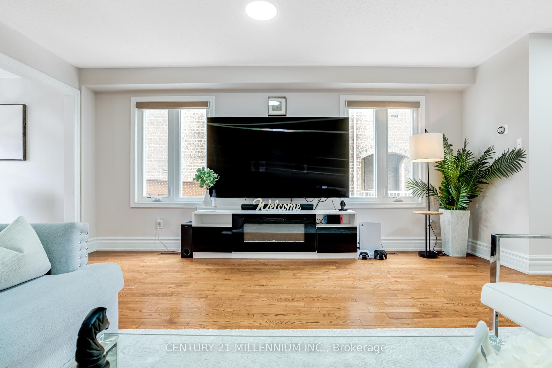 276 Morningmist Street photo 4