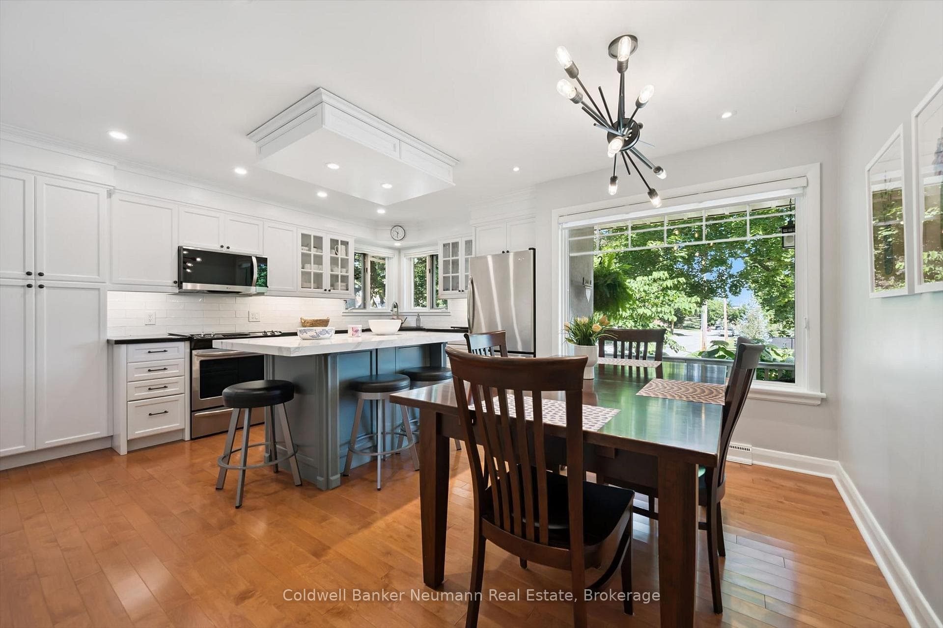 25 Bennett Avenue photo 6