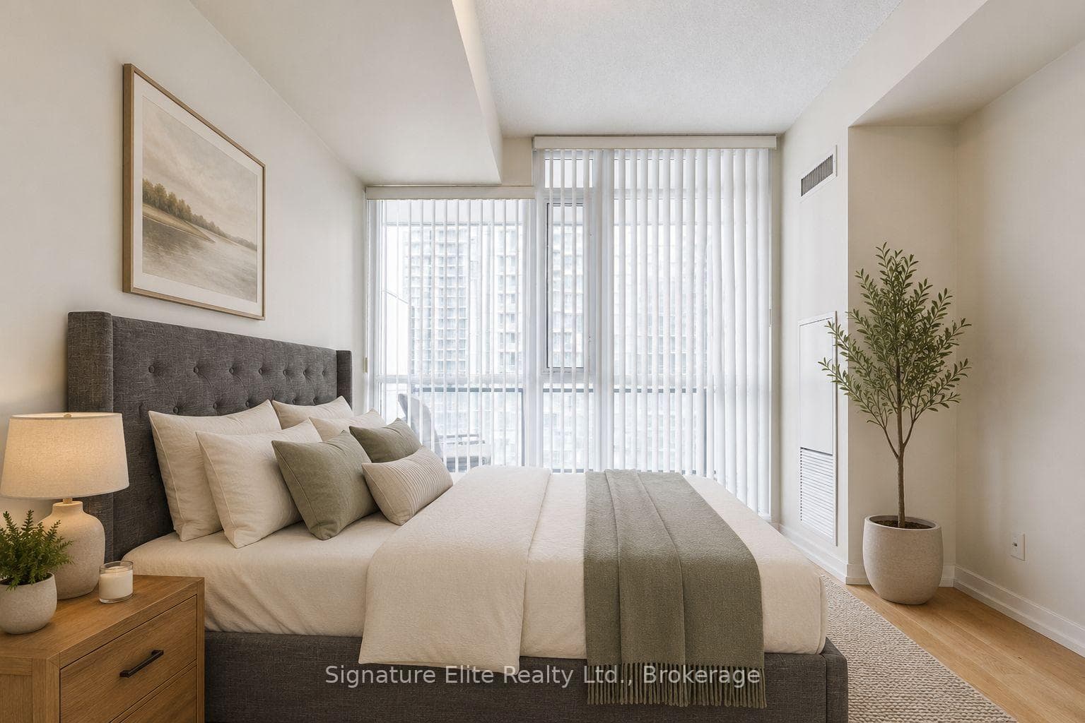 Virtually staged