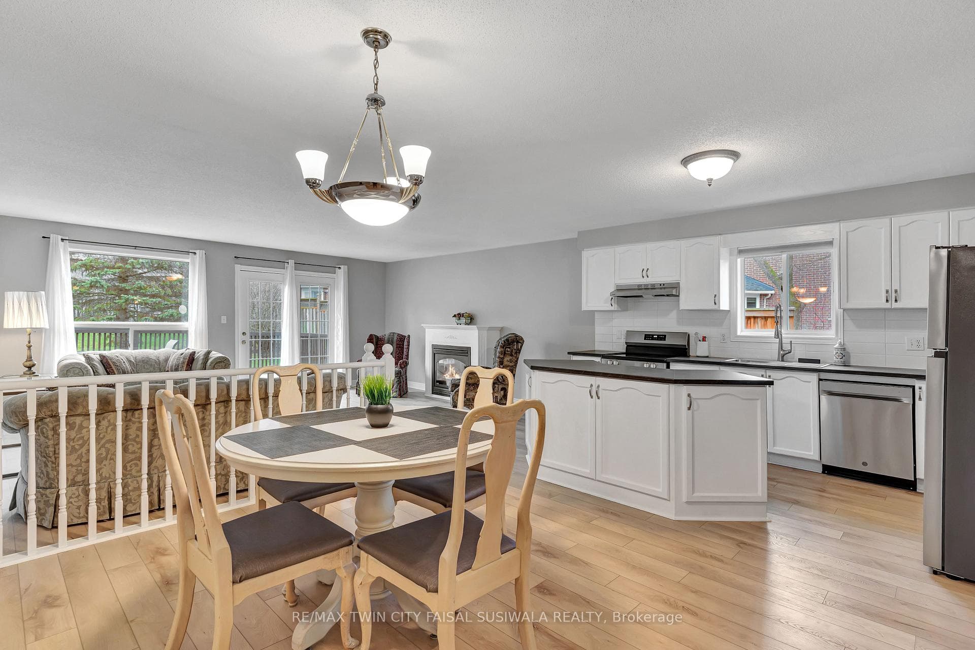 6 Gowinlock Court photo 14