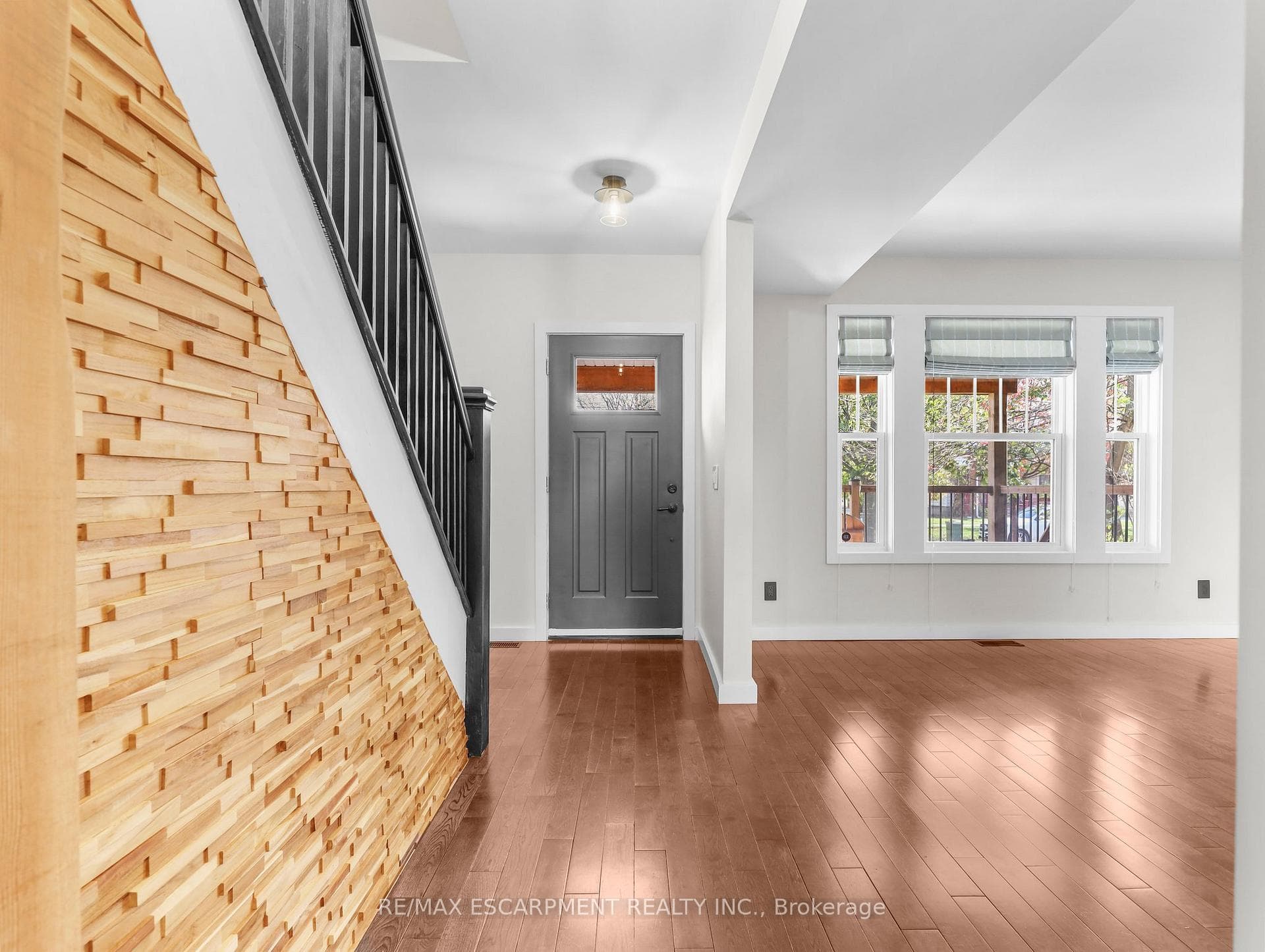 96 Alma Street photo 5