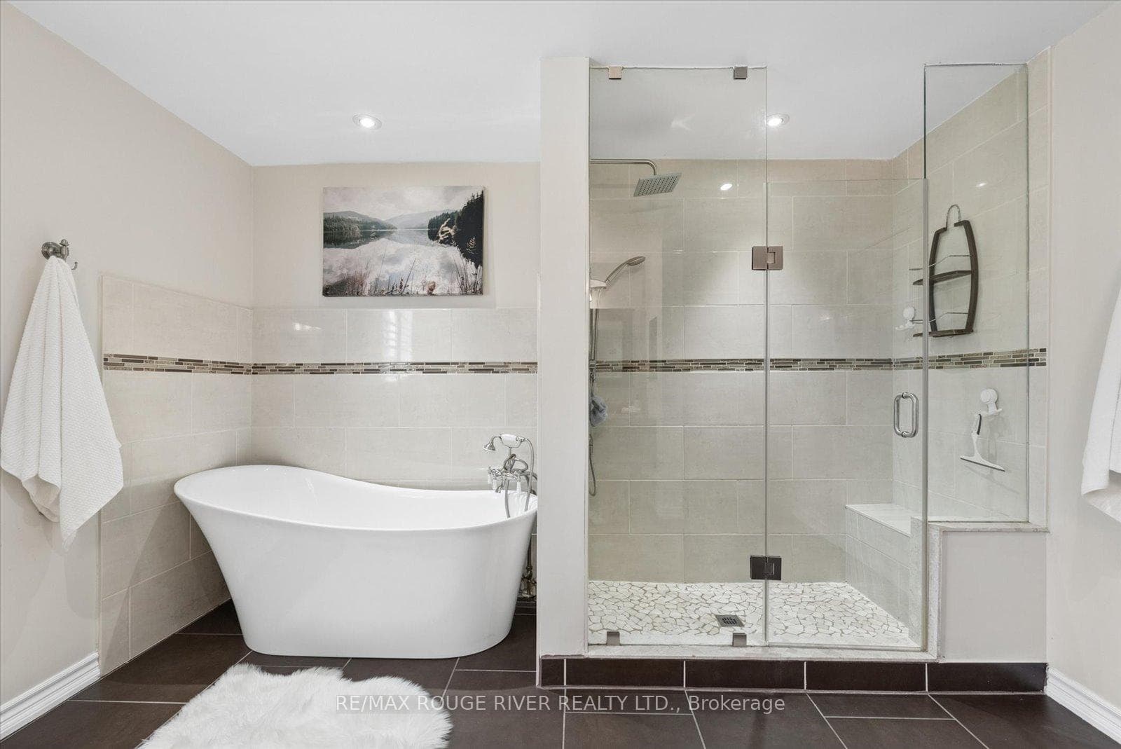 6 Snowden Court photo 20