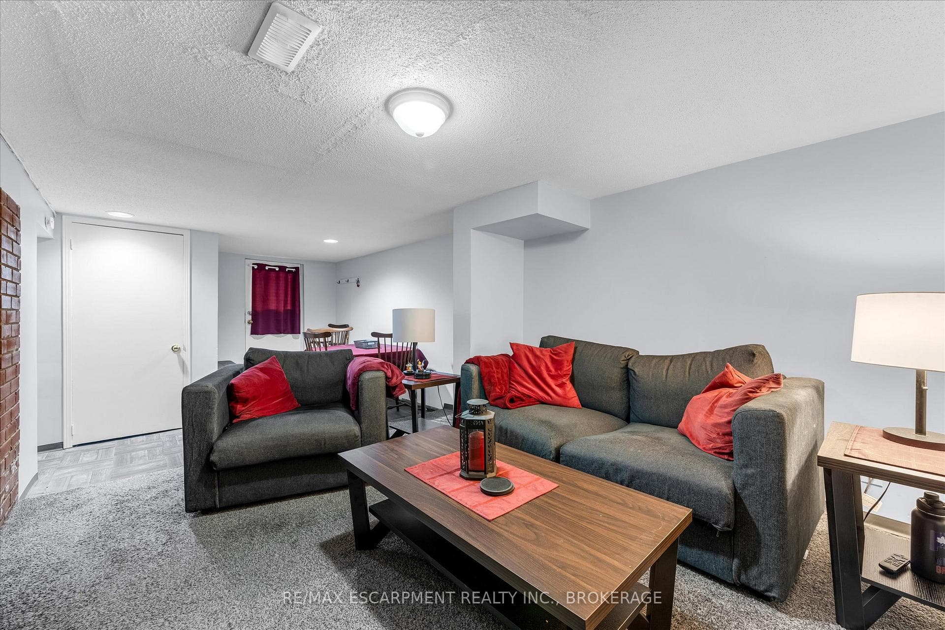 121 Edgemont Street photo 31