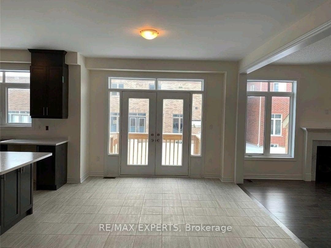 1454 Tomkins Road photo 8