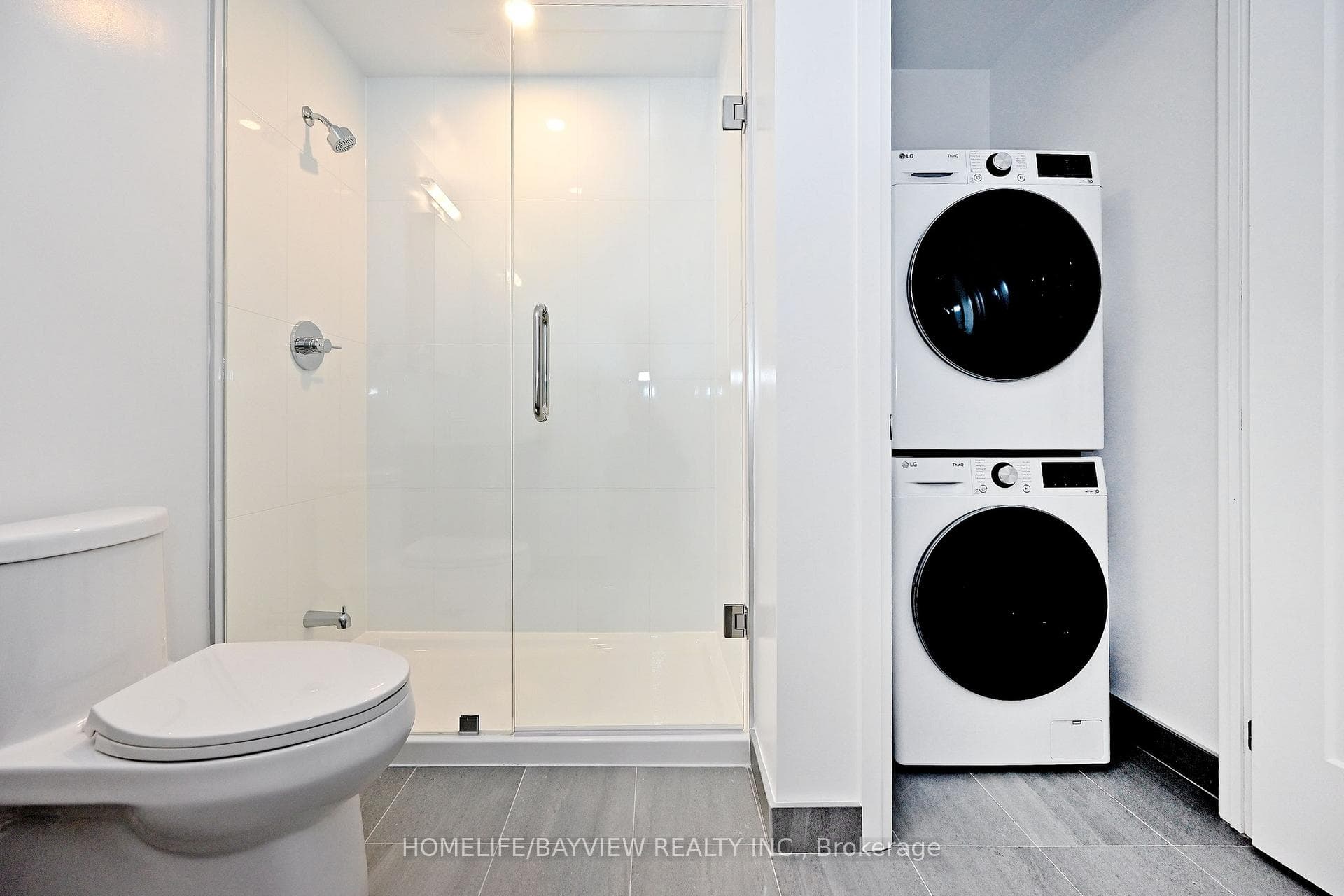65 Broadway Avenue Unit 2501 photo 37