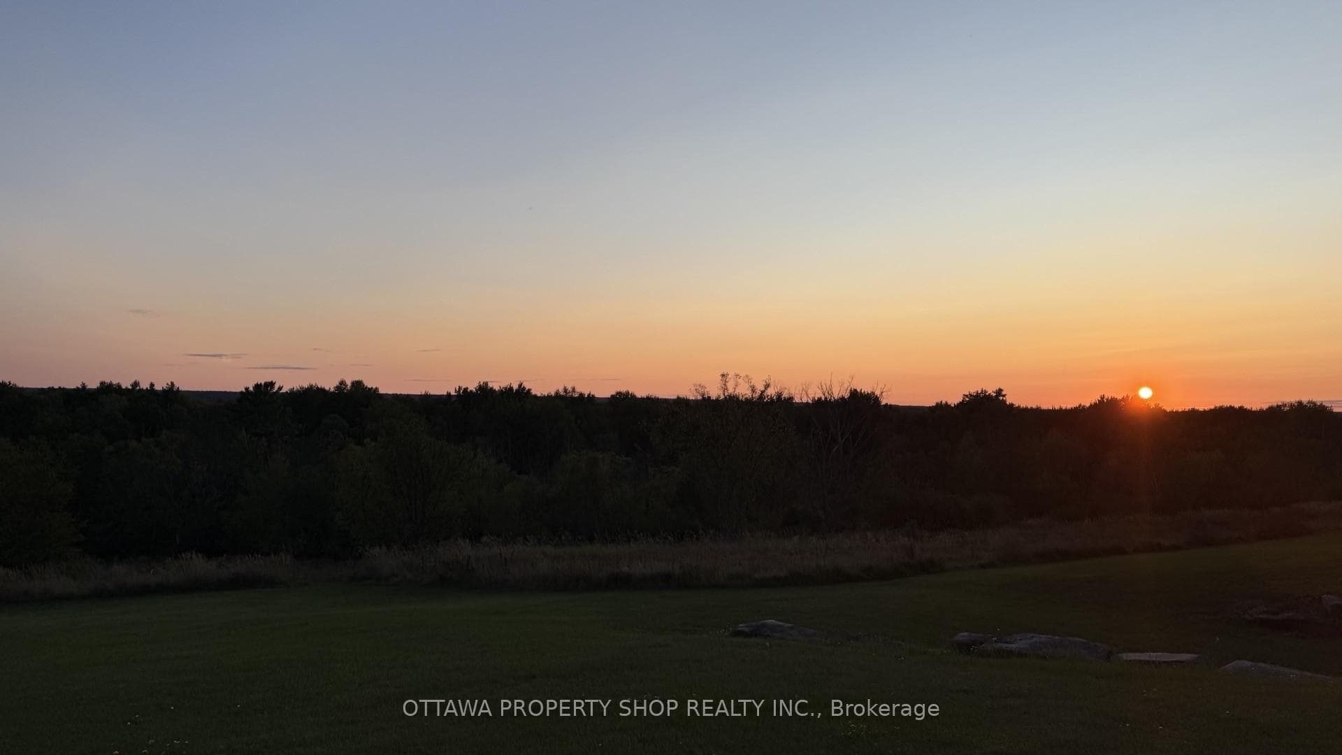 3057 Greenland Road photo 31