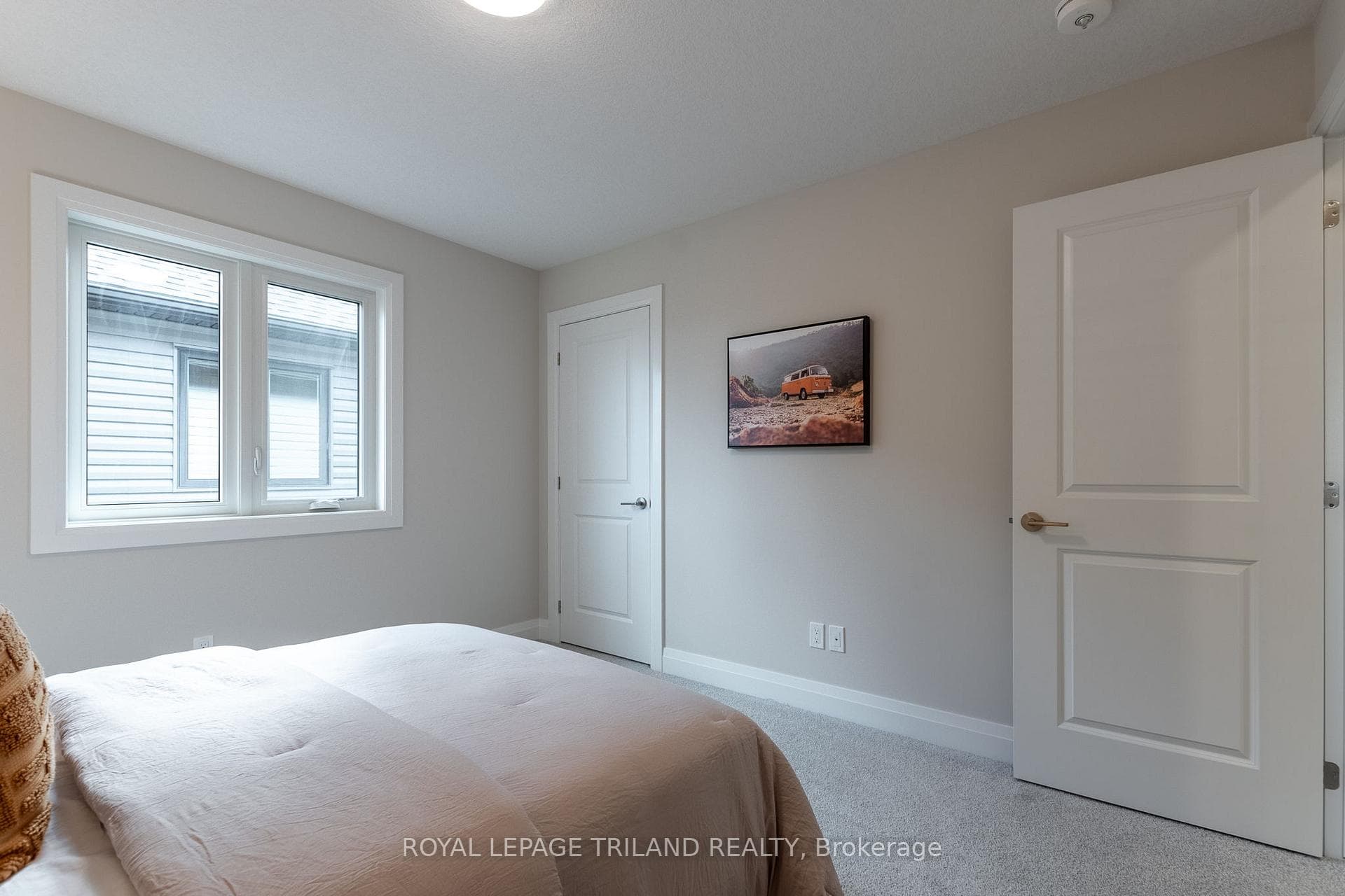 4 Allister Drive photo 23