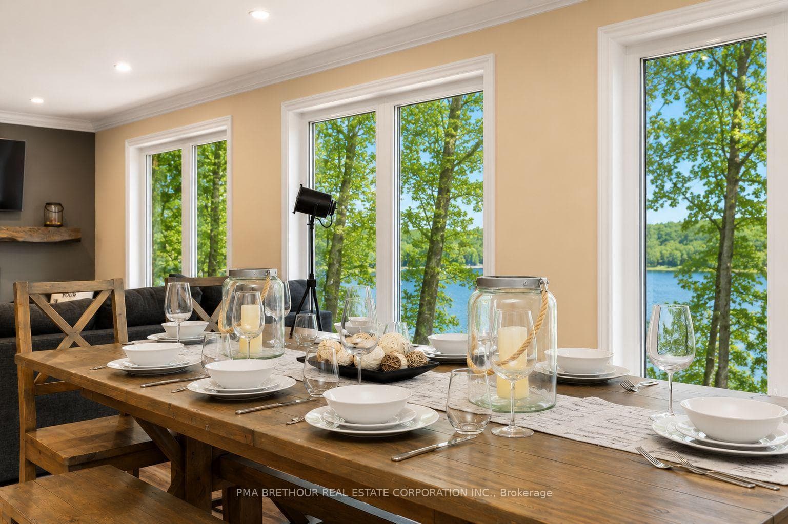Dining Room and Greatroom Overlooking the Lake