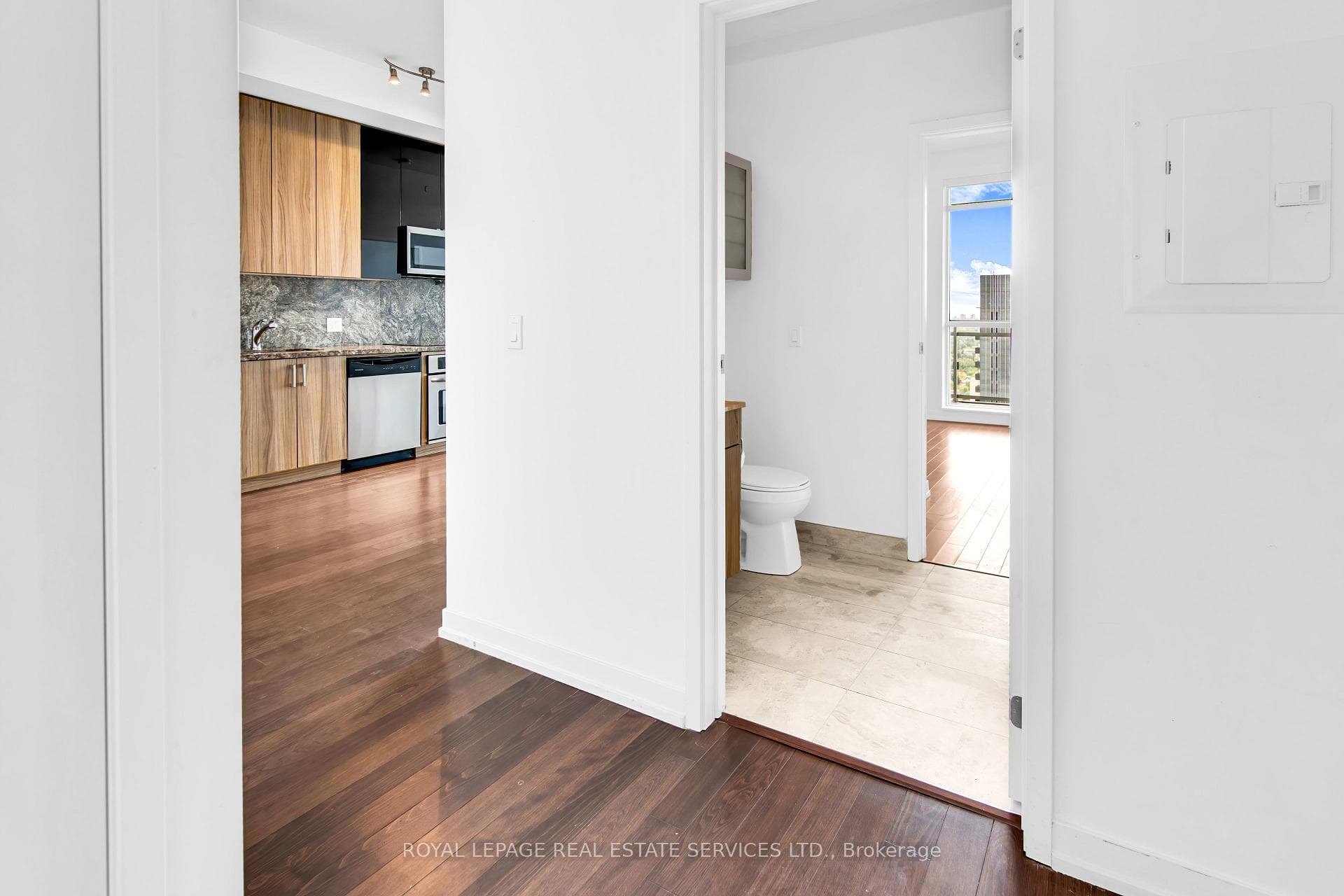 98 Lillian Street Unit 3116 photo 22