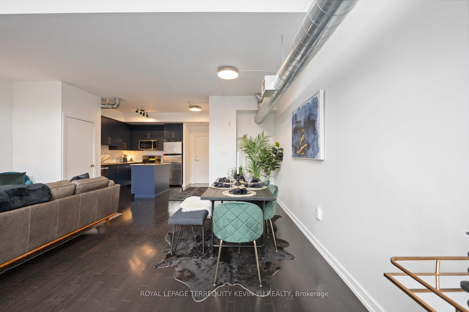 1100 Lansdowne Avenue Unit A3 photo 8