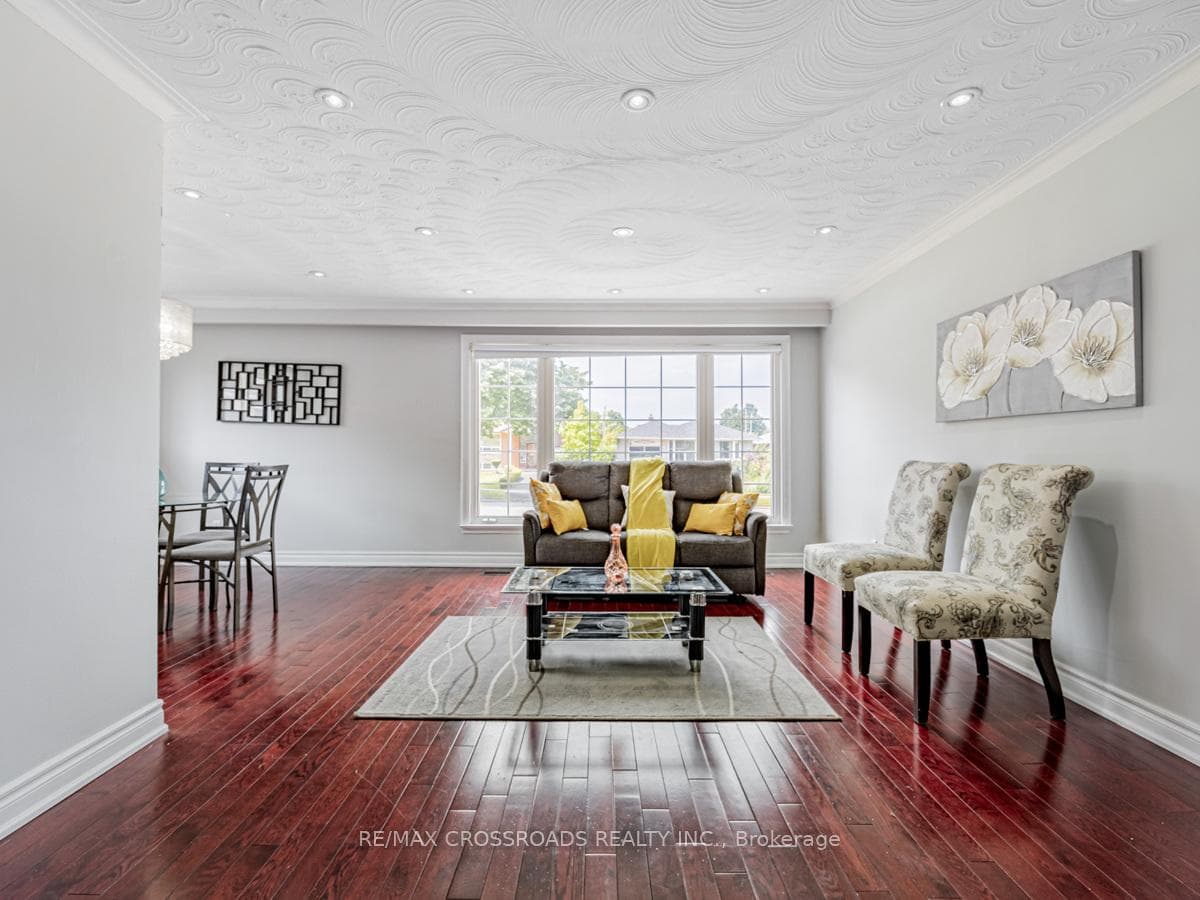 22 Araman Drive photo 9