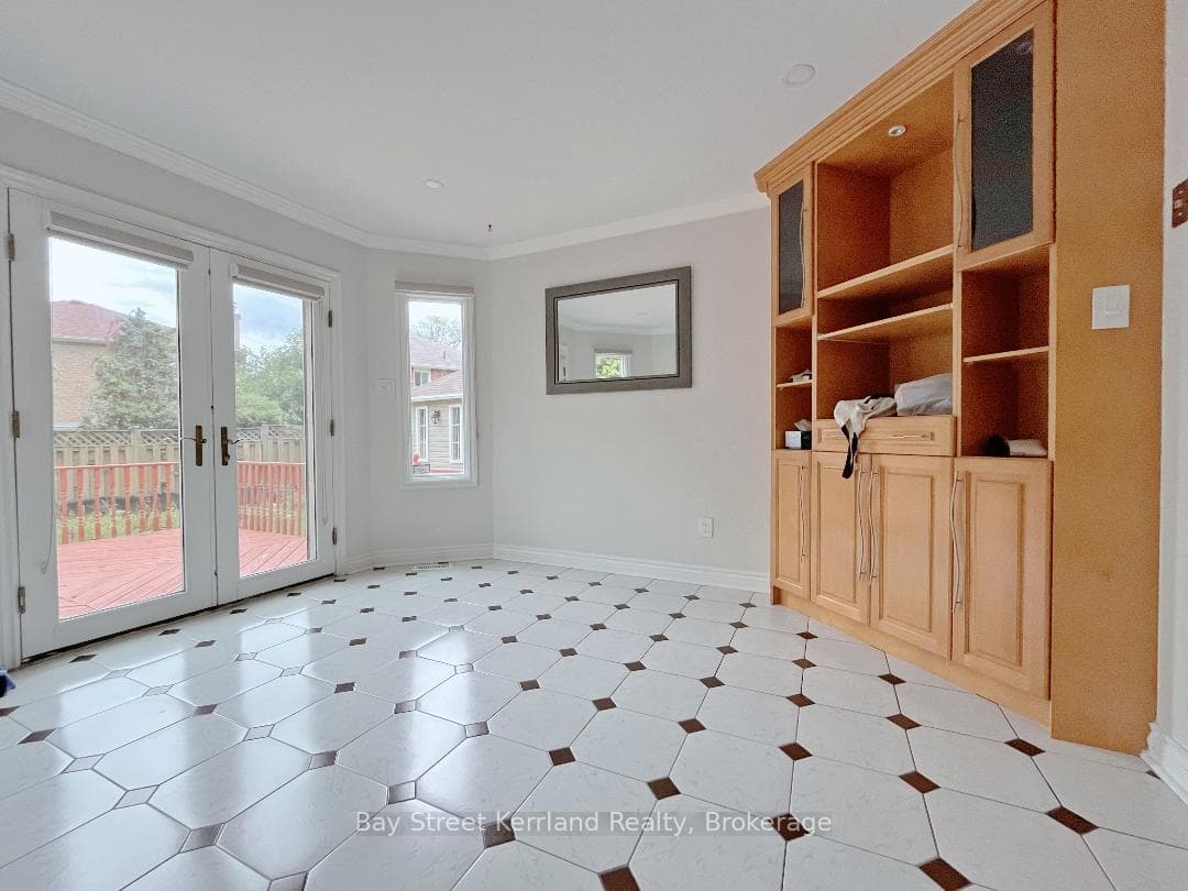 59 Dunbarton Court photo 4