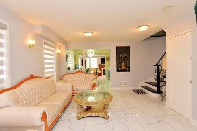 3388 Crimson King Circle photo 5