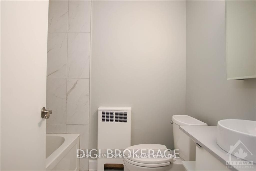 117 Macdonald Street Unit 3 photo 13