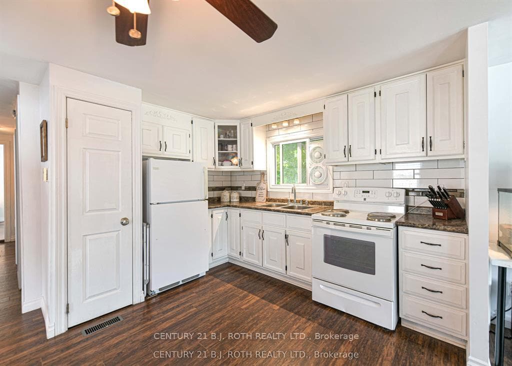 1296 Madison Street photo 13