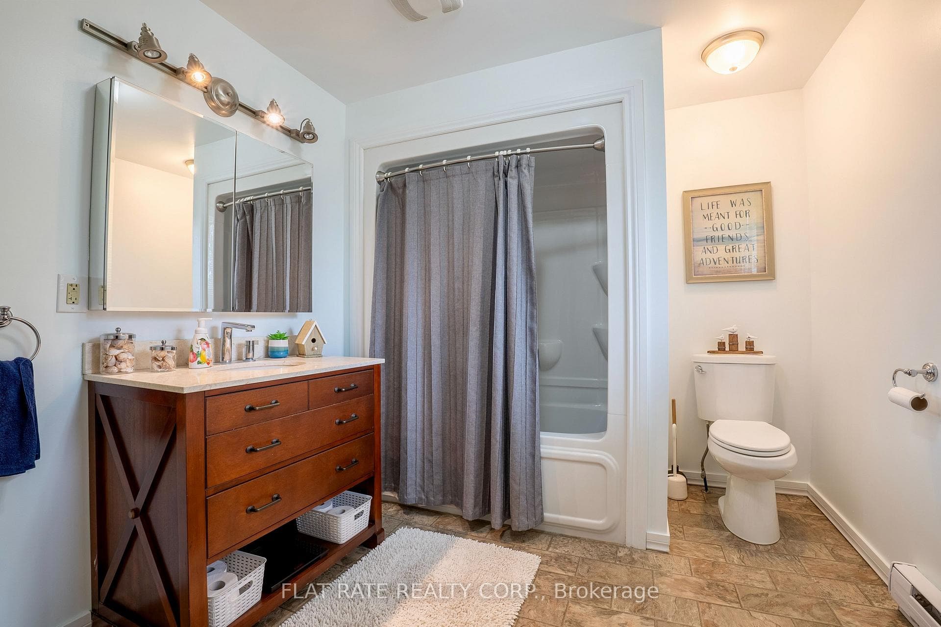 52 Woods Avenue photo 17