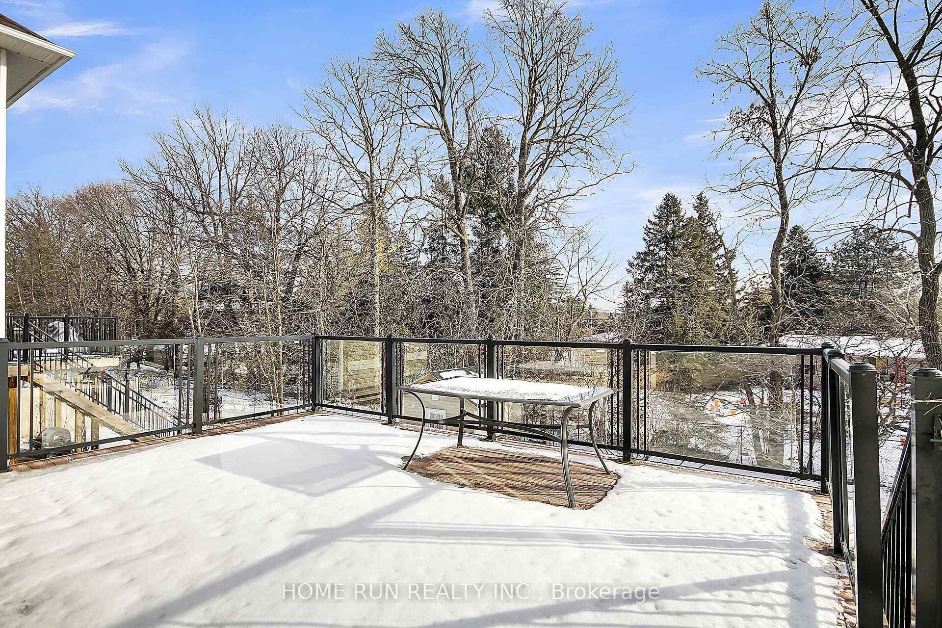 625 New Liskeard Crescent photo 36