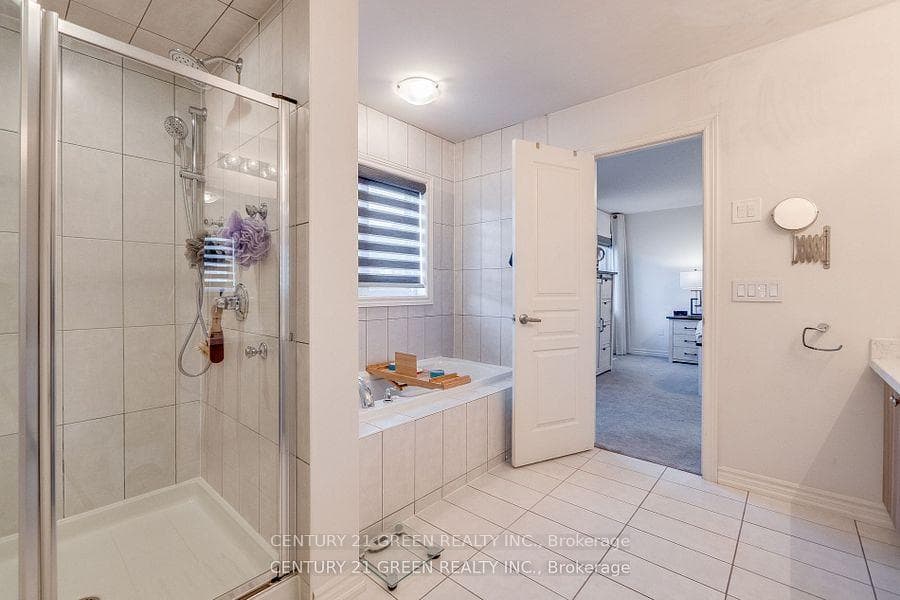 86 Colville Place photo 25