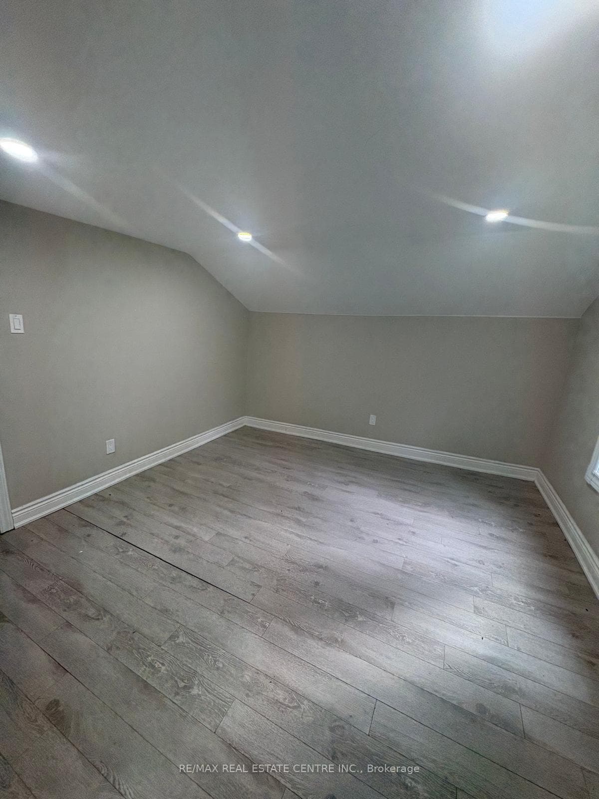 123 Charles Street photo 25