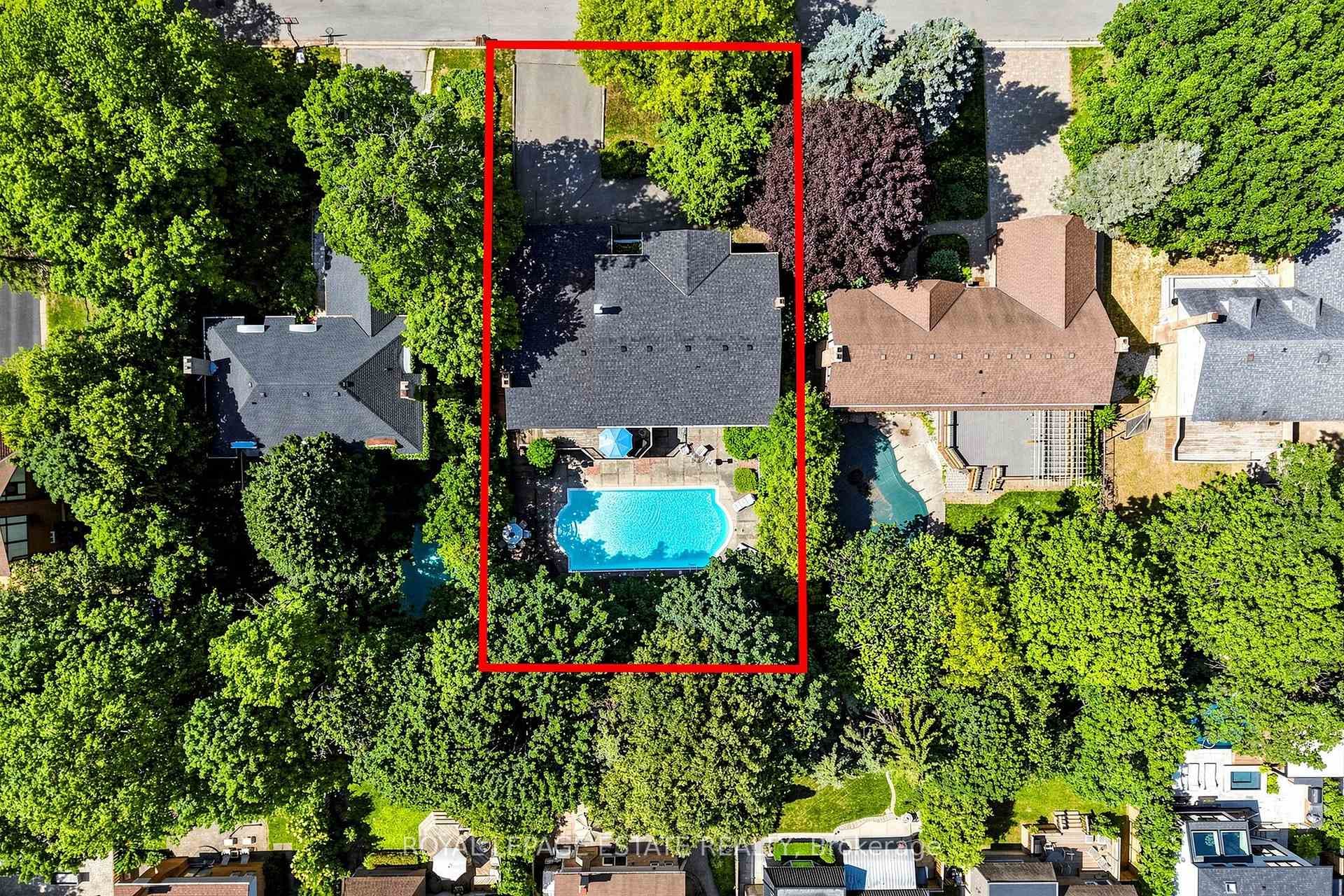 64 Hemingway Crescent photo 43