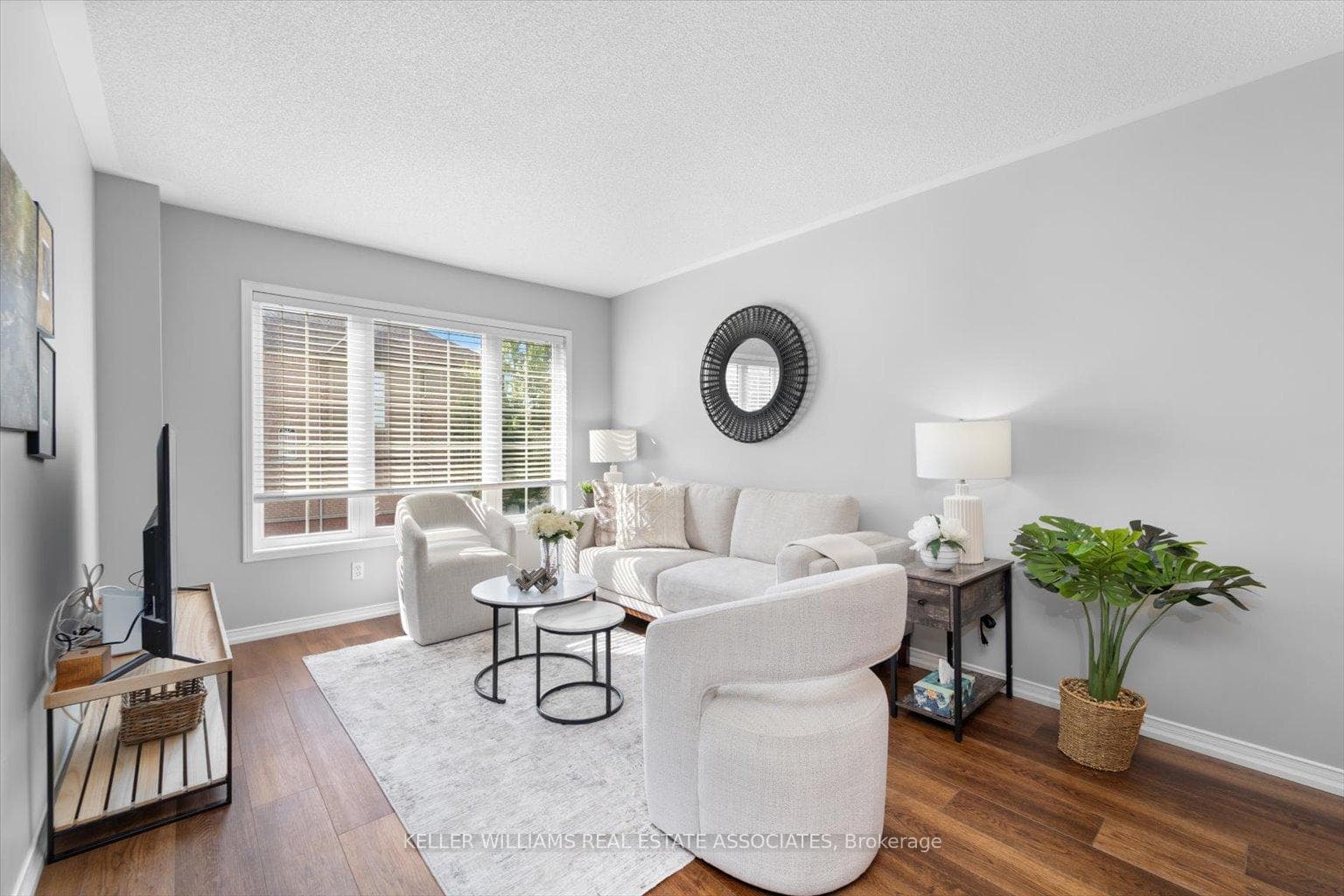 3020 Cedarglen Gate Unit 56 photo 8