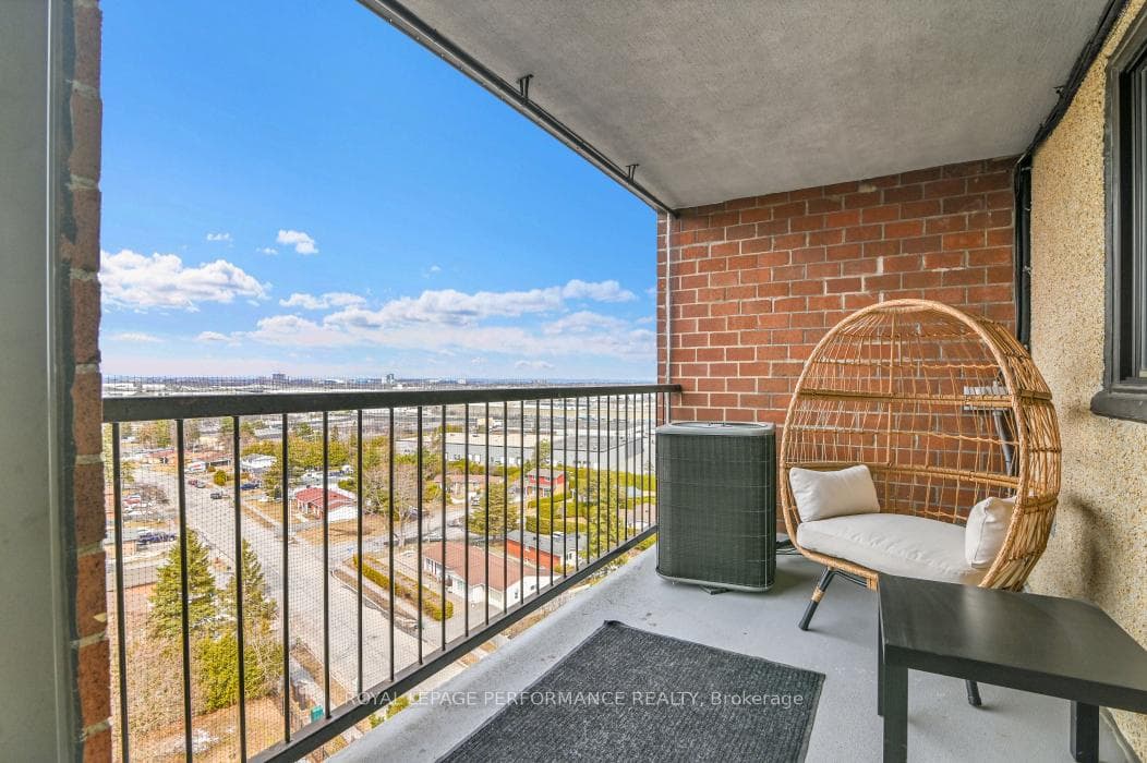 Balcony off Primary