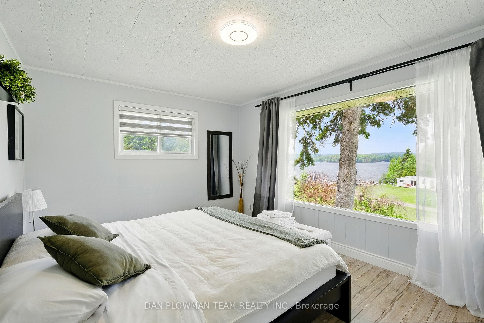 184 Chapman Drive photo 8