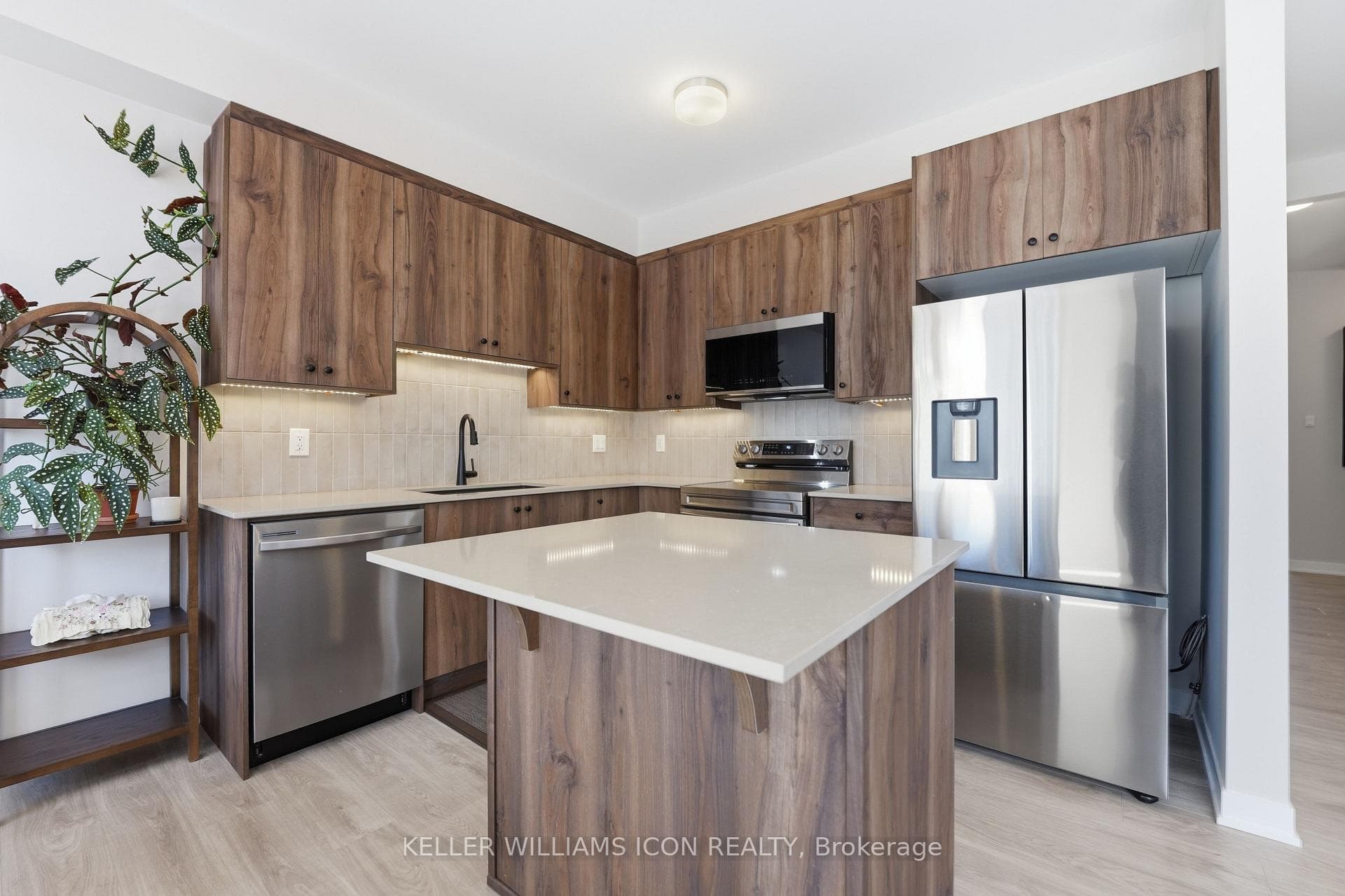 52 Pumice Place photo 8