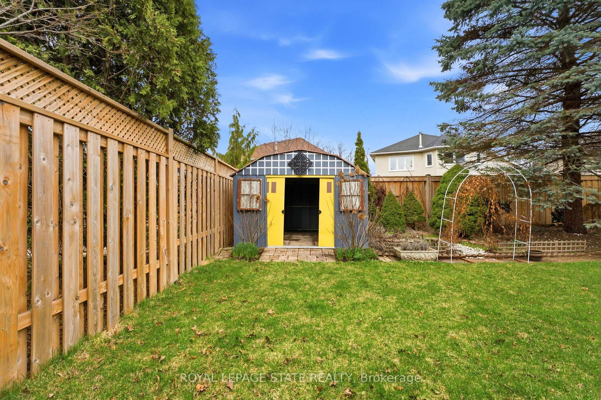 166 Boulding Avenue photo 39