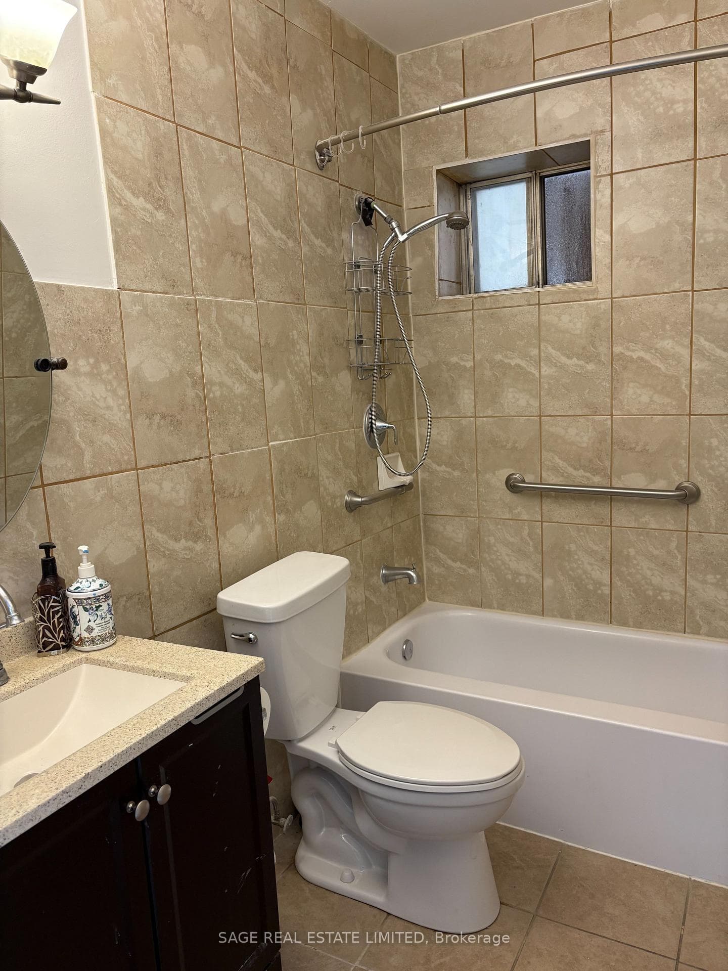 397A Vaughan Road Unit 2nd photo 11