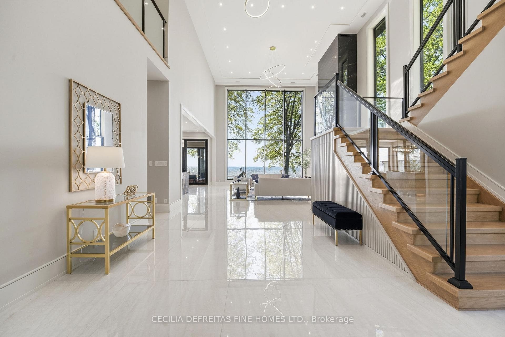 98 Mcrae Beach Road photo 7