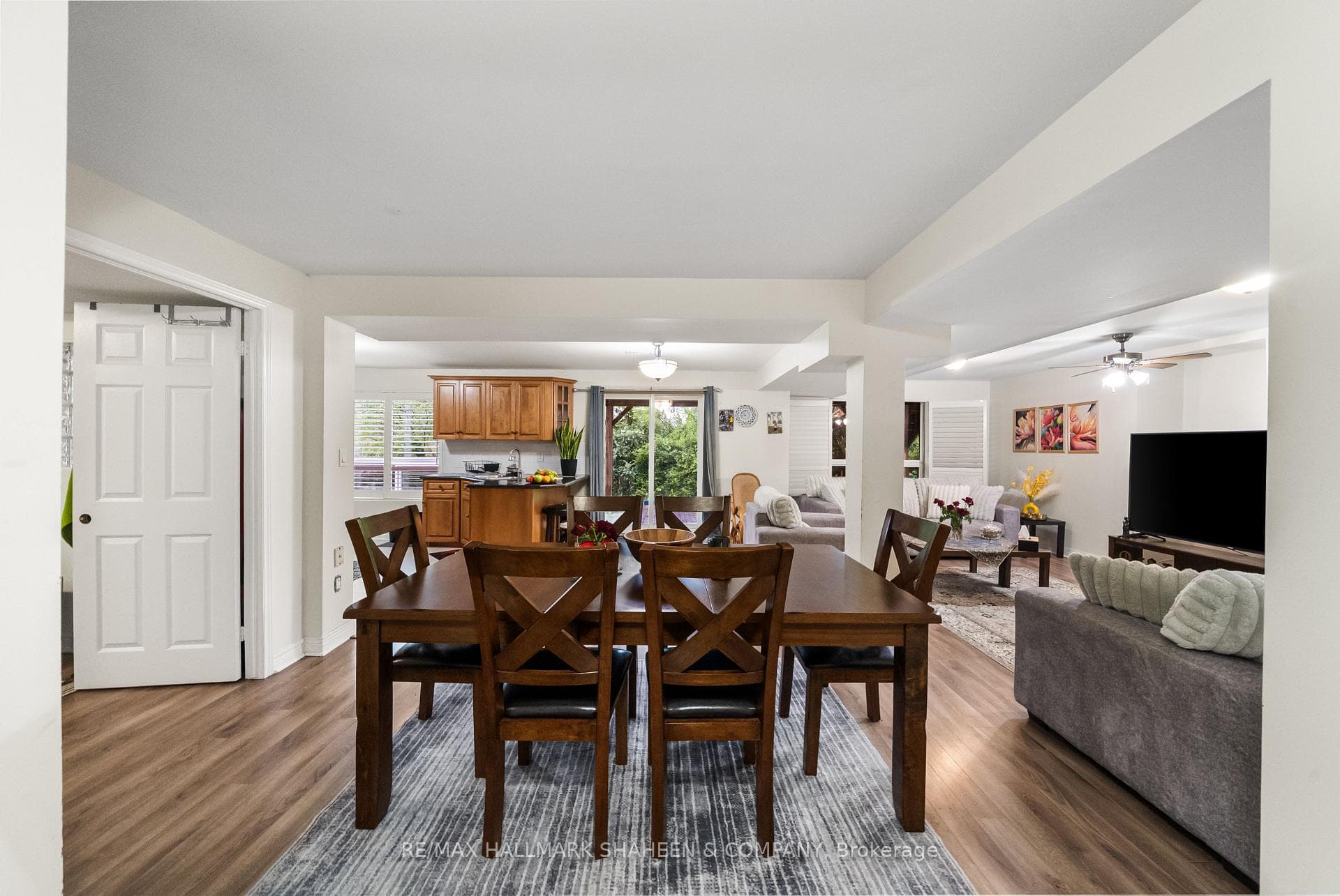 718 Firth Court photo 36