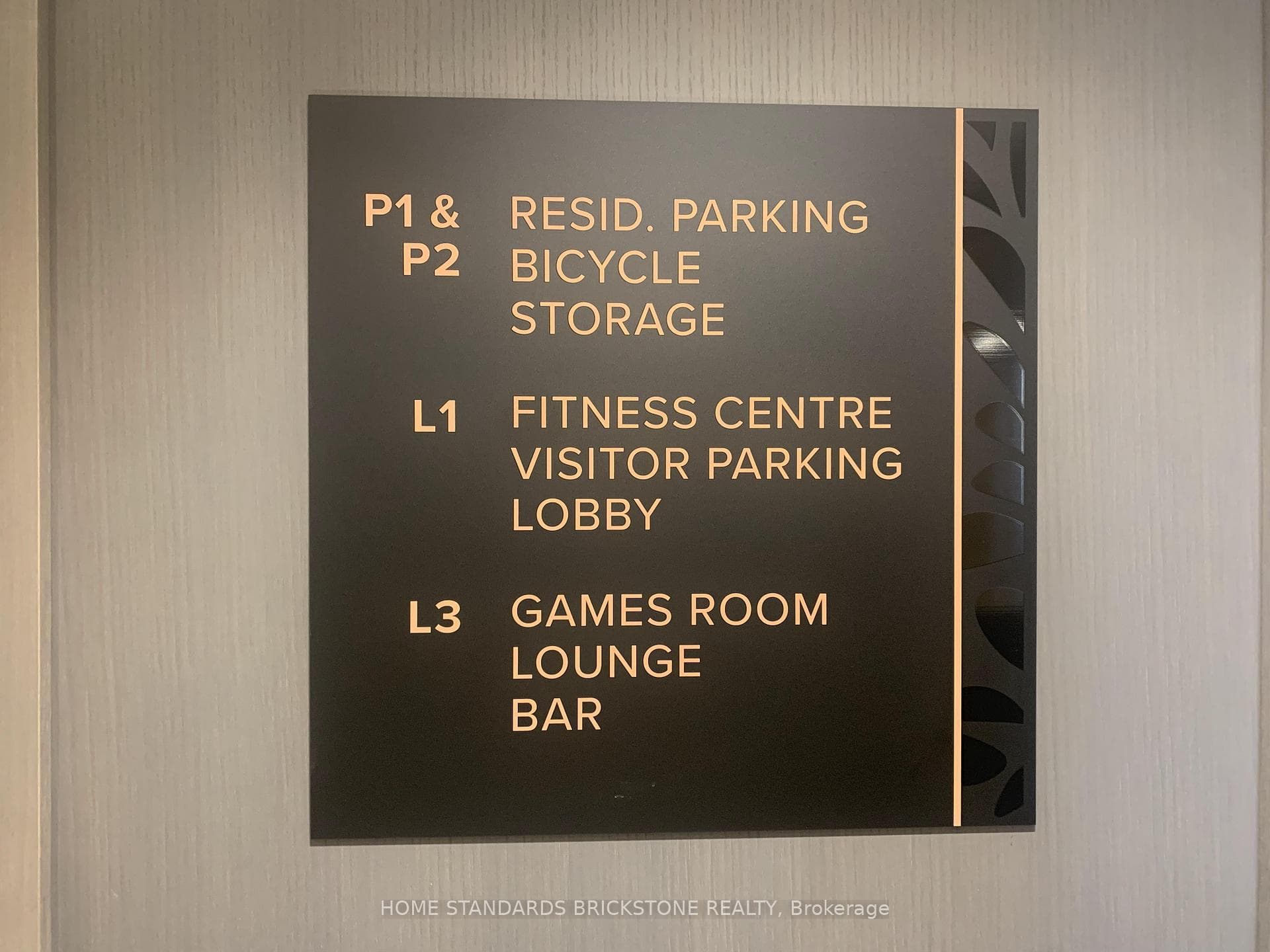 395 Dundas Street Unit unit 204 photo 15