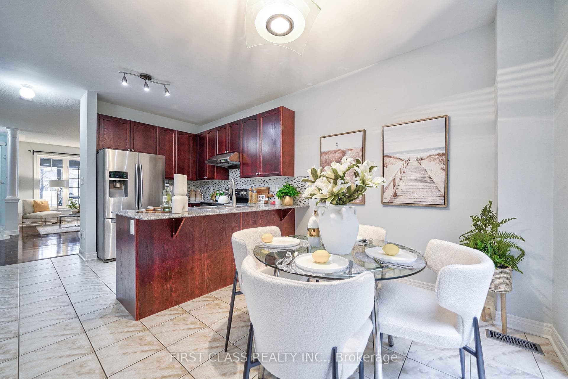 121 Maria Road photo 13