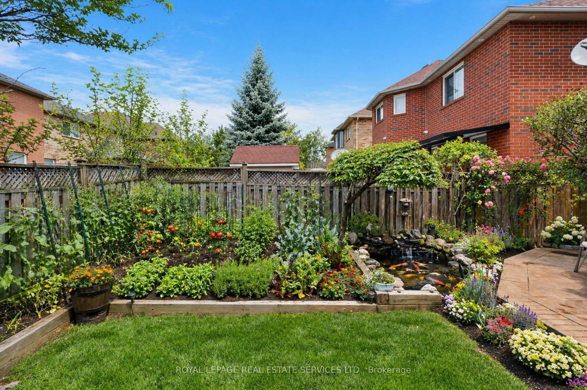 2252 Foxfield Road photo 36
