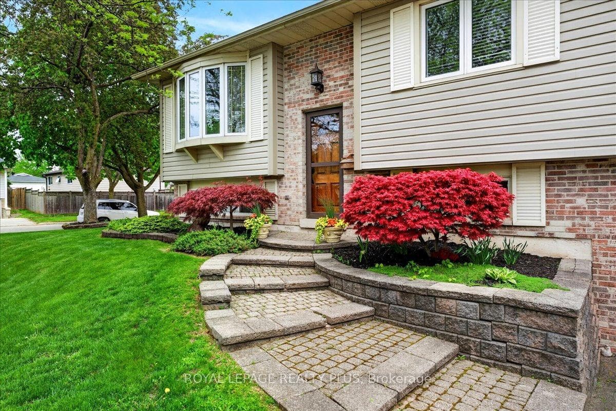 4452 Delaney Drive photo 4