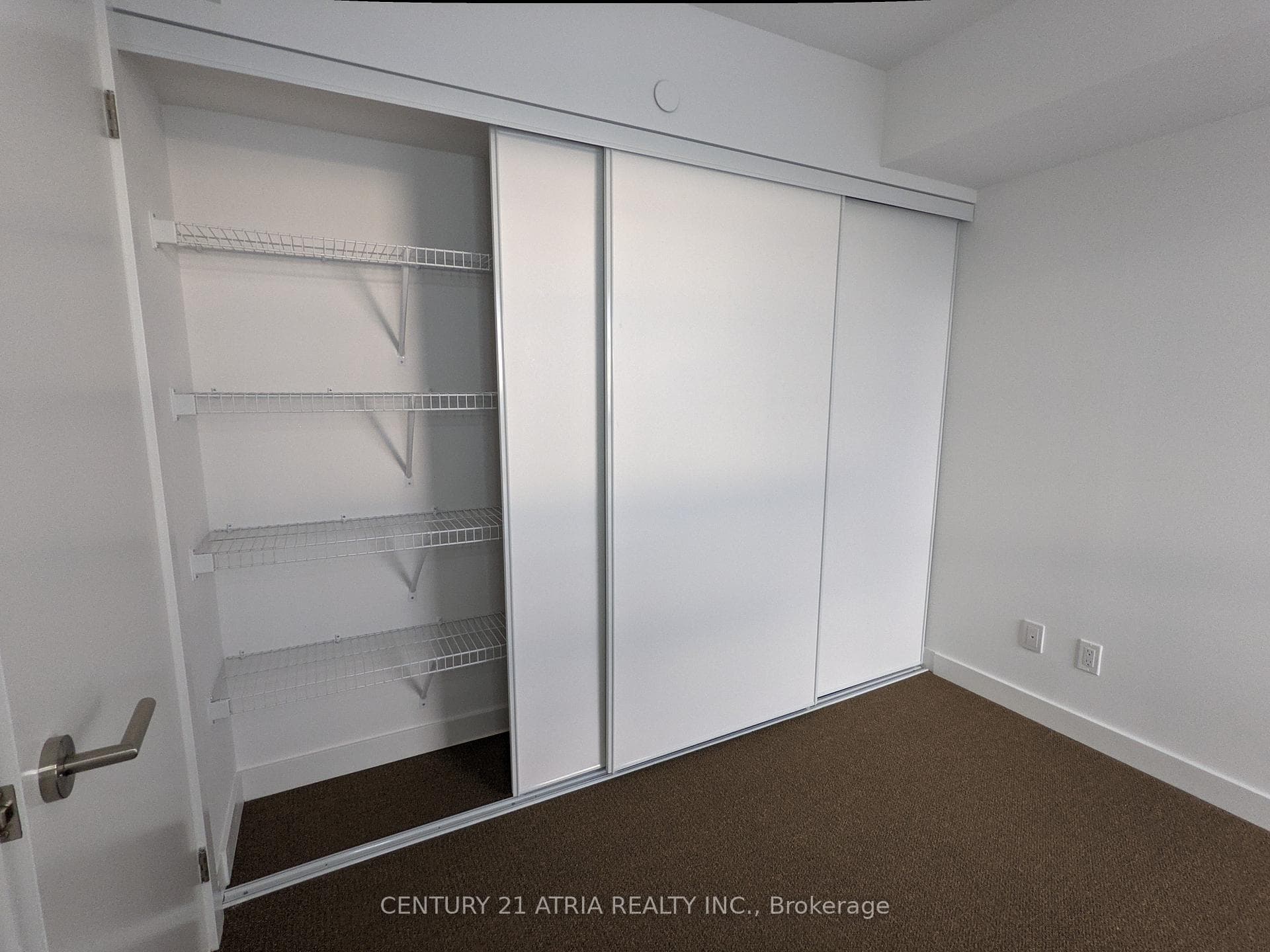 120 Varna Drive Unit 1318 photo 10