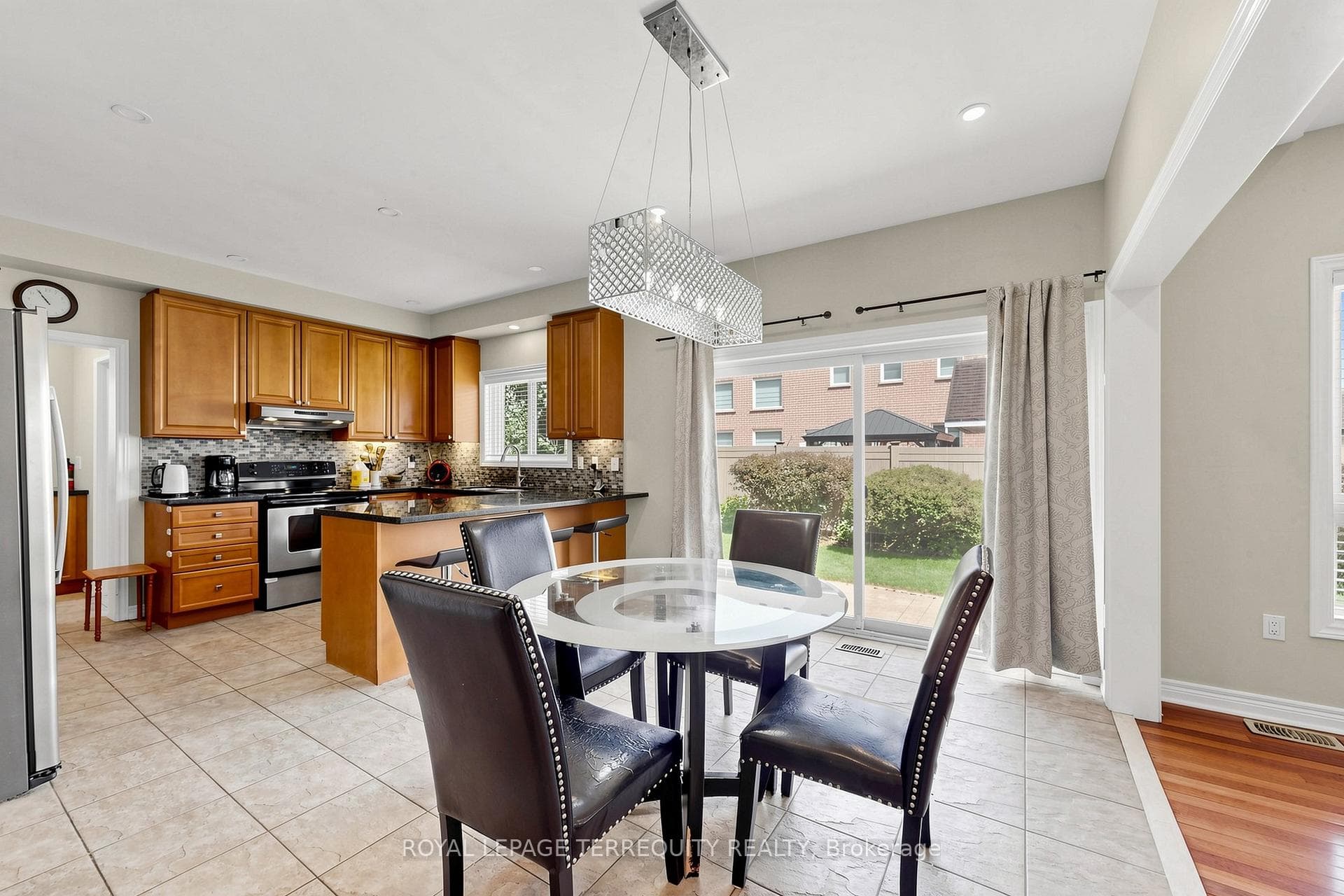 12 Ballantyne Drive photo 16