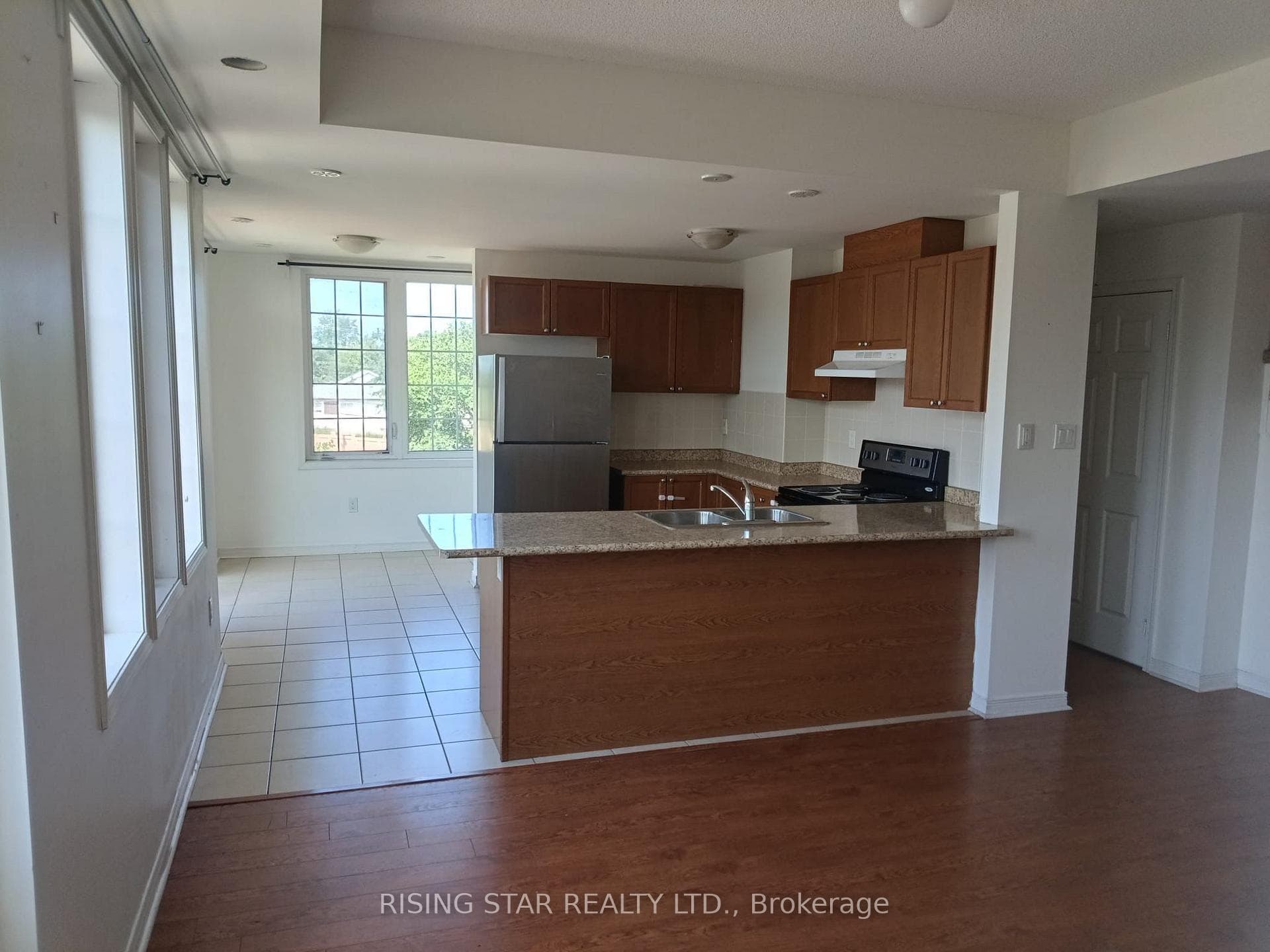 180 Howden Boulevard Unit 40 photo 7