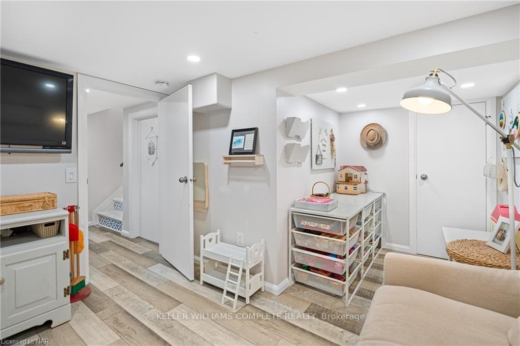 5792 Peer Street photo 21