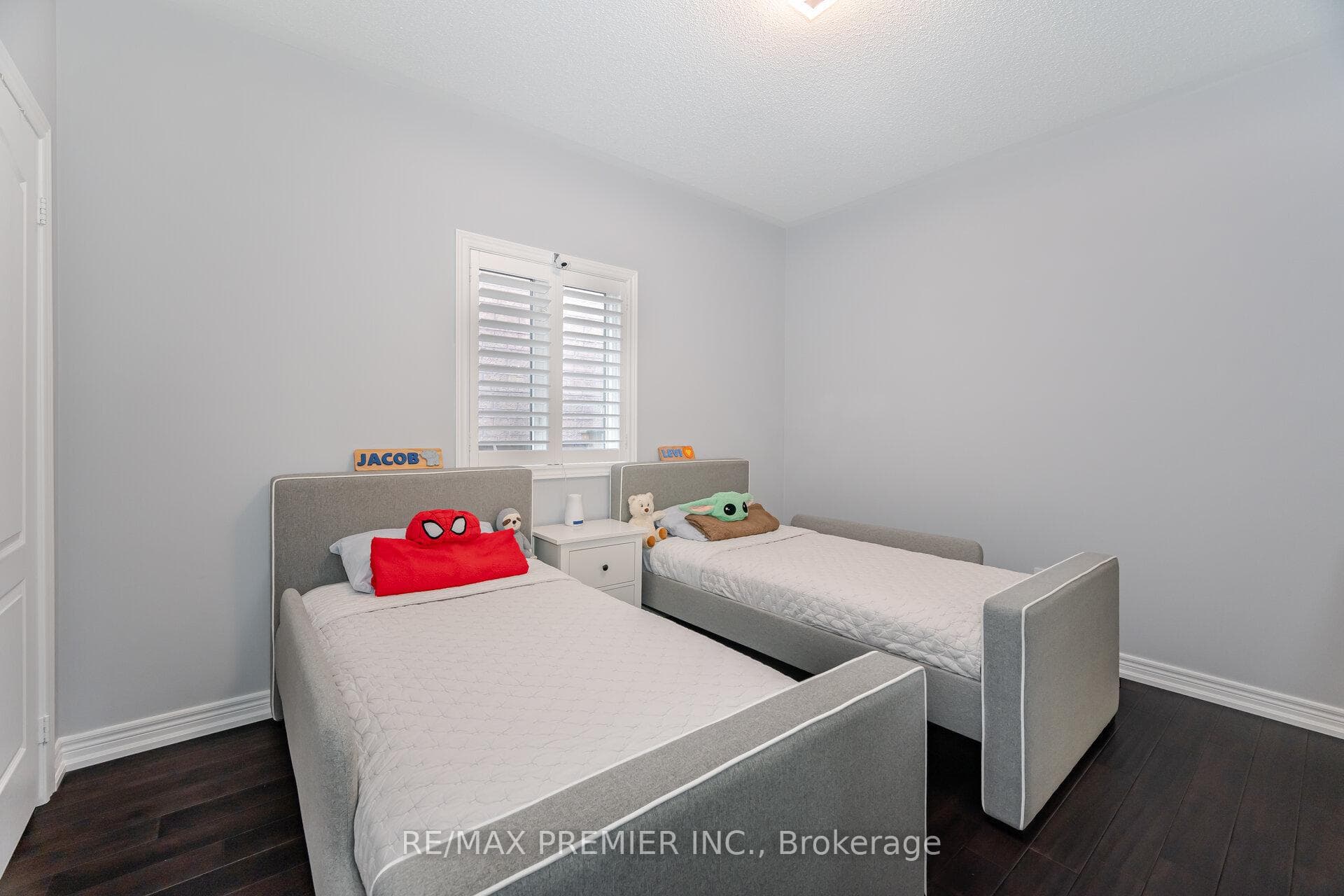 159 Lormel Gate photo 21