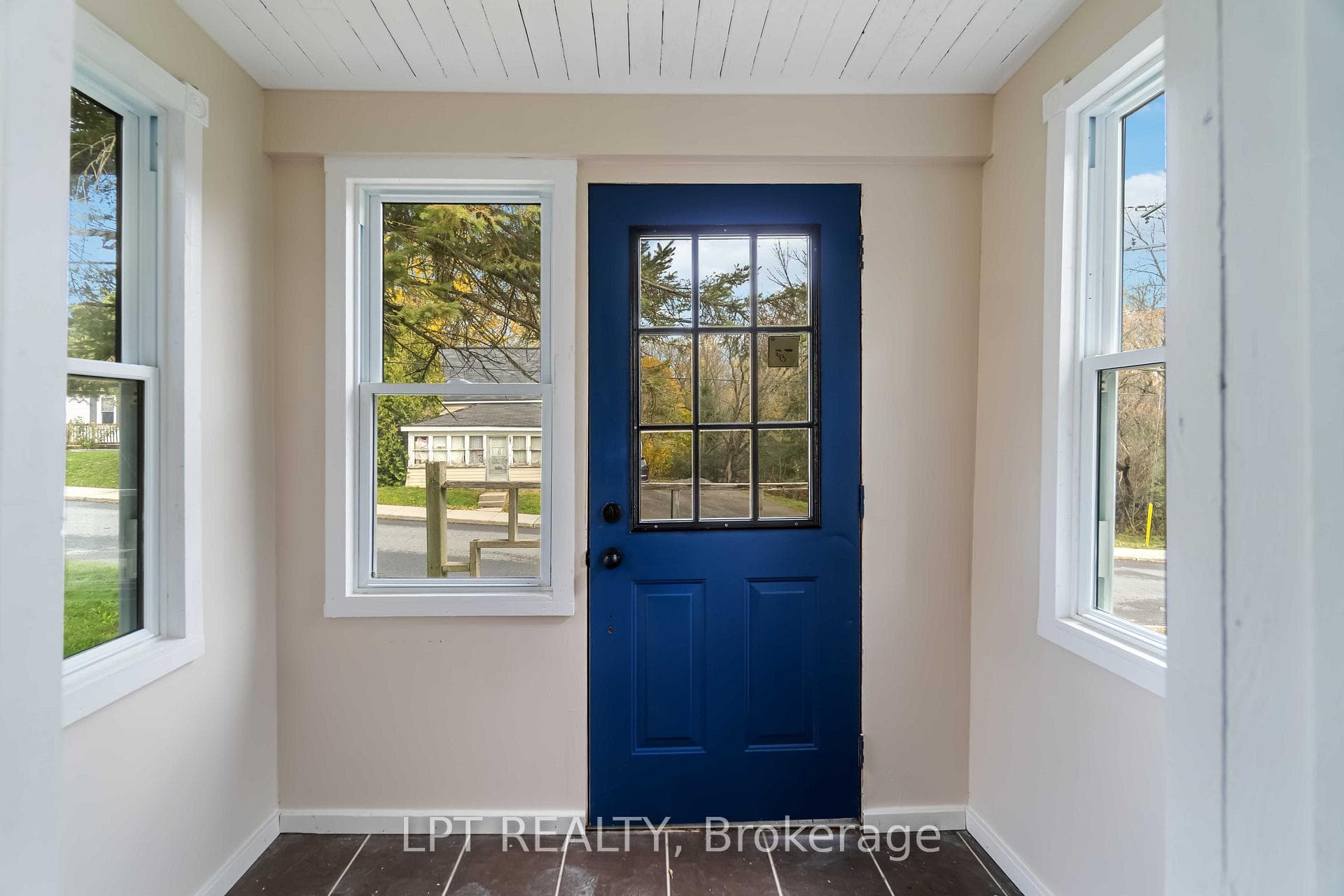 222 Bartholomew Street photo 40