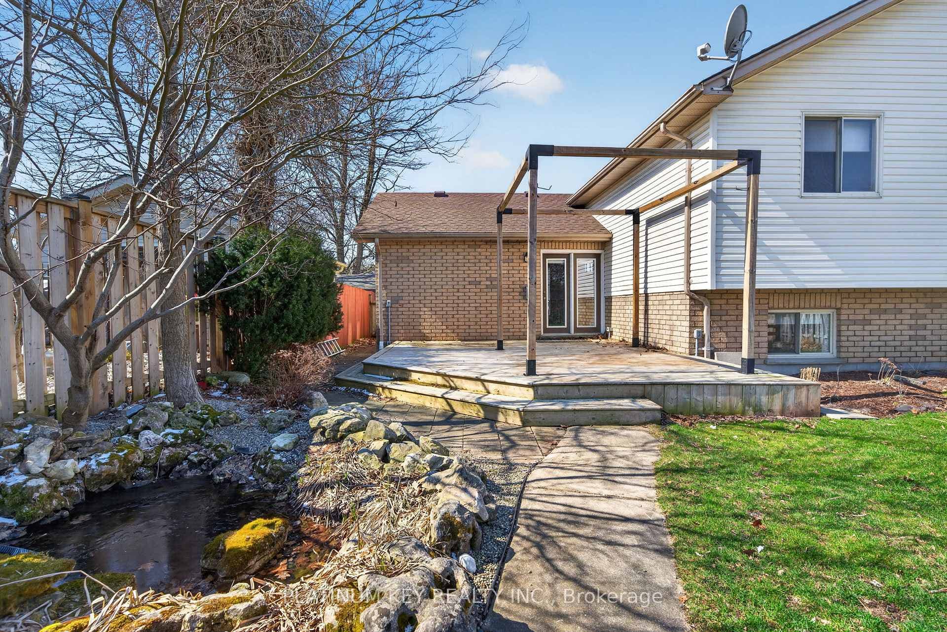 229 Southfield Drive photo 26