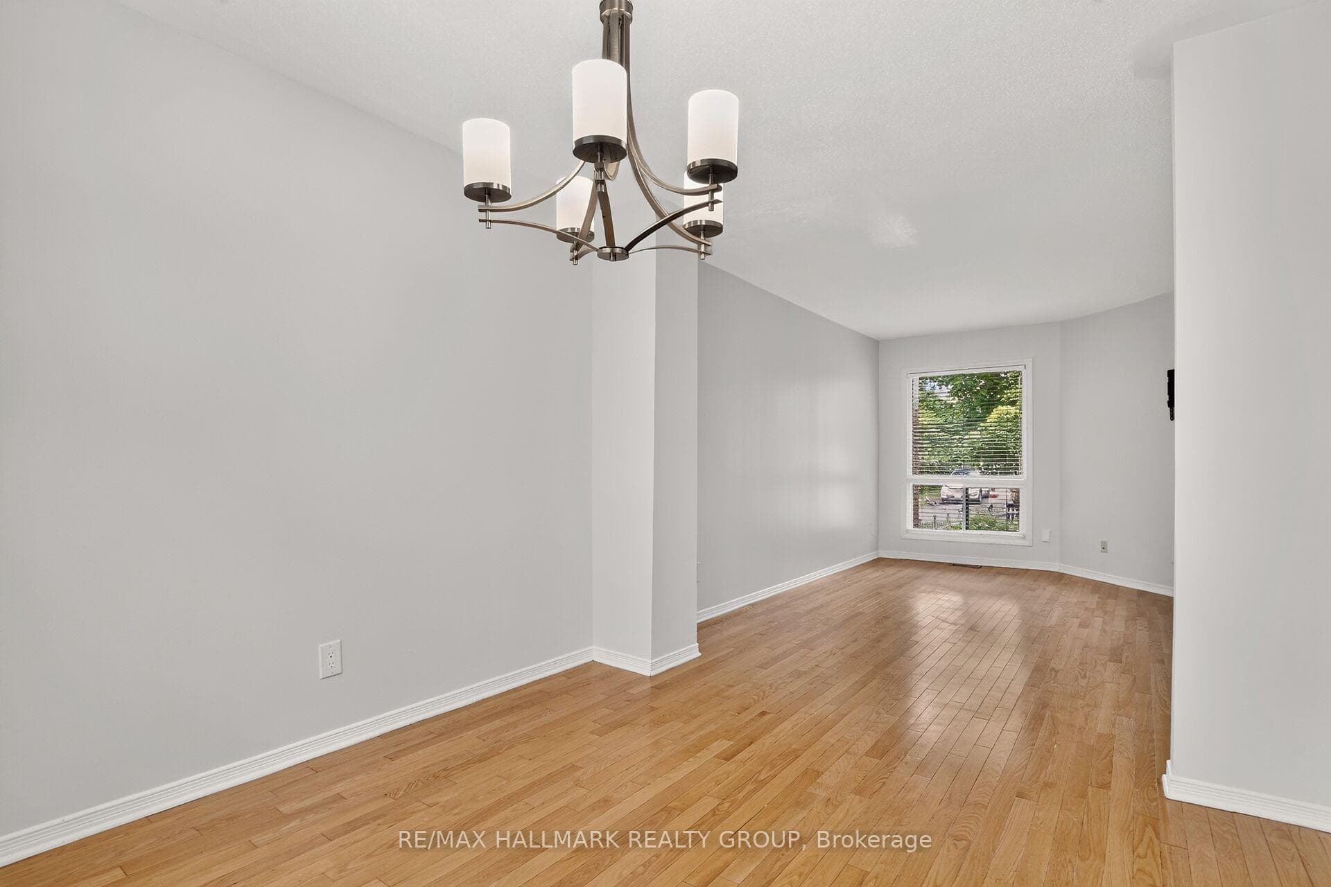 244 Huntersfield Drive photo 21