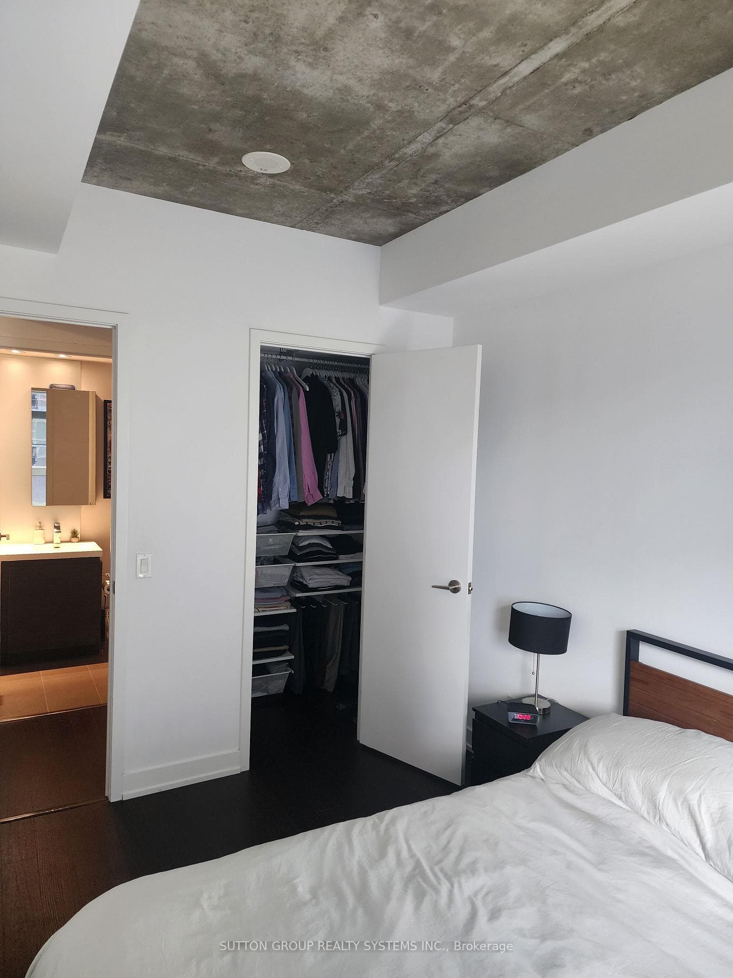 1030 King Street Unit 545 photo 9